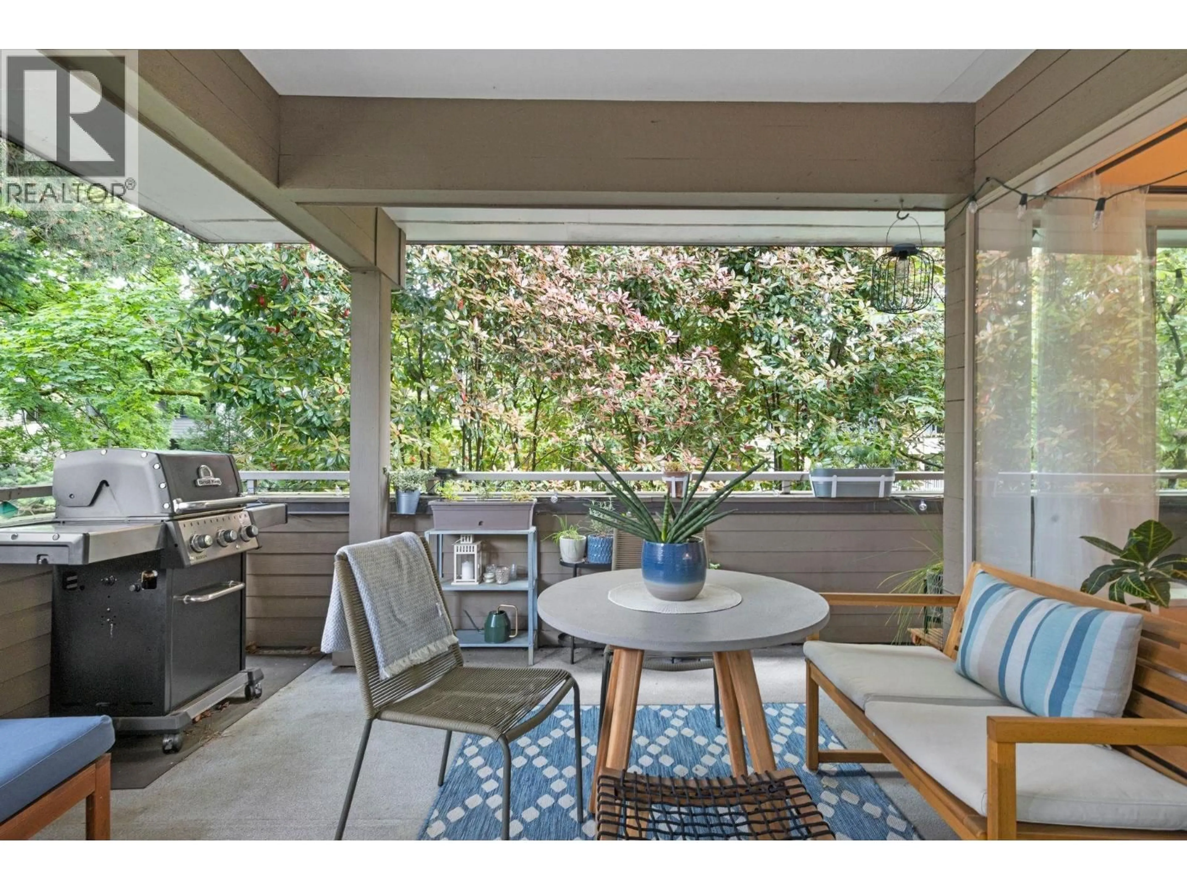 Patio, water/lake/river/ocean view for 304 - 1777 13TH AVENUE, Vancouver British Columbia V6J2H2