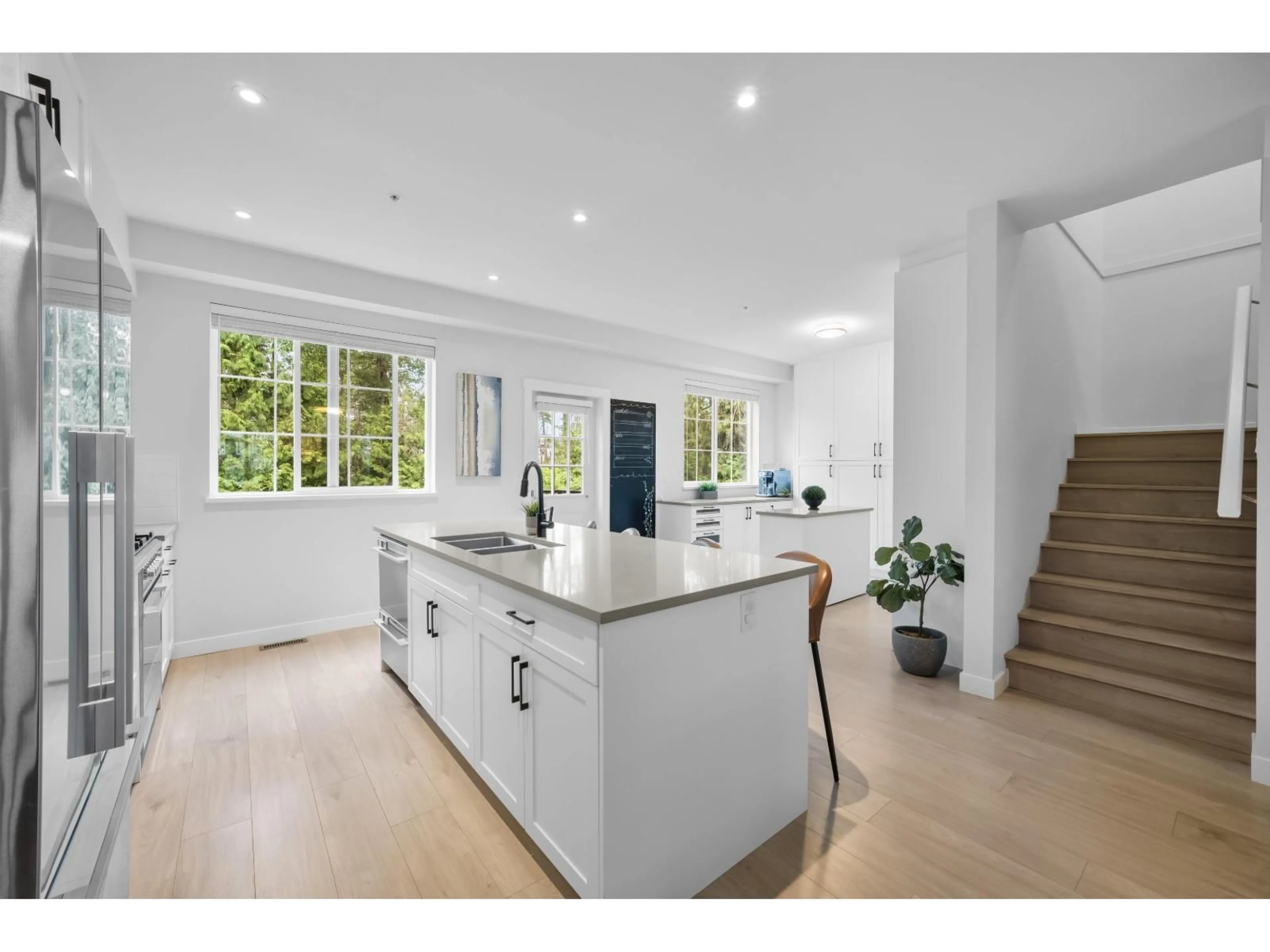 Open concept kitchen, unknown for 136 - 20180 84 AVENUE, Langley British Columbia V2Y3N5