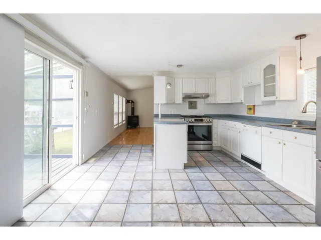 4 - 23387 70A AVENUE, Langley 5