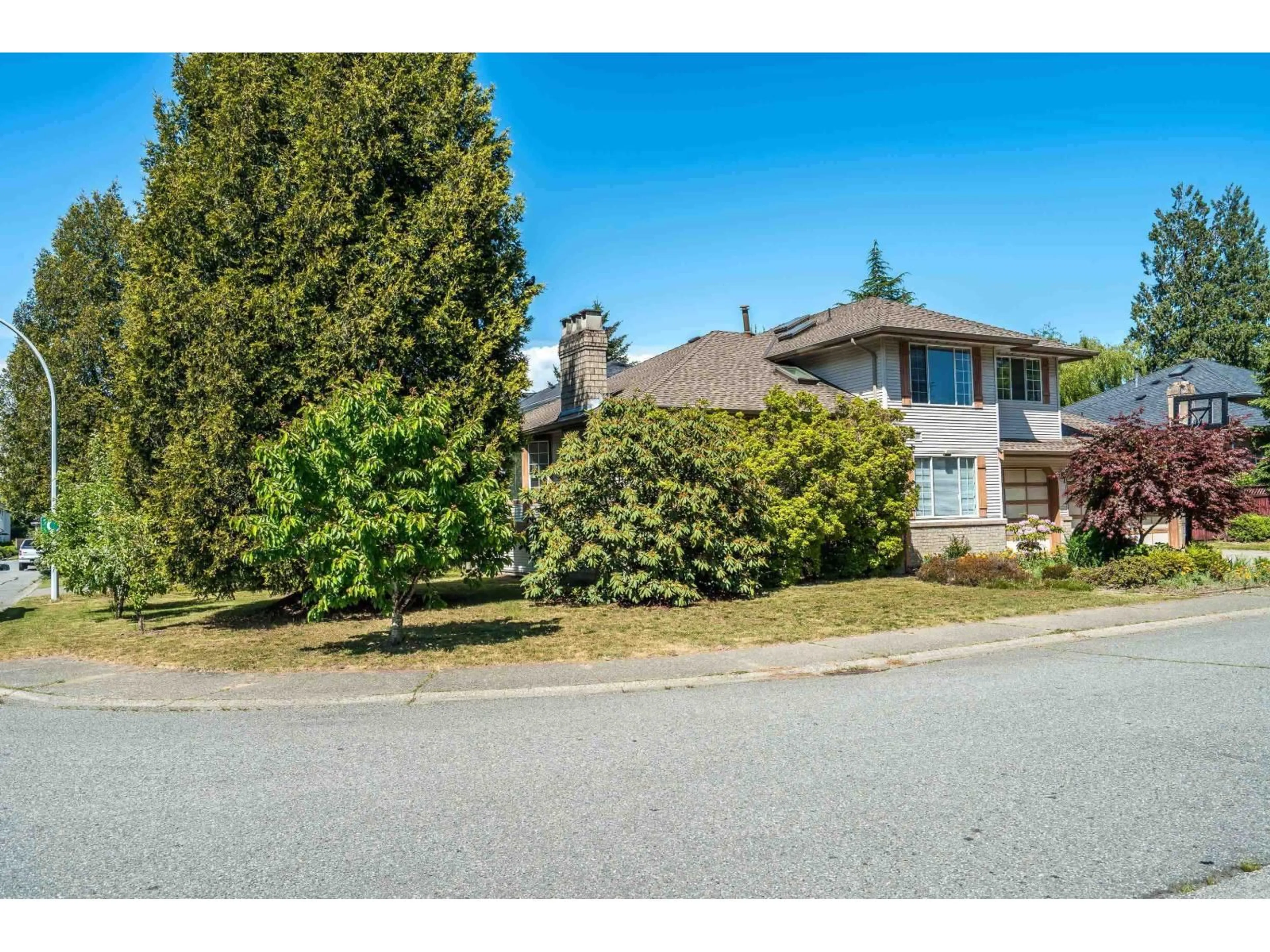 A pic from outside/outdoor area/front of a property/back of a property/a pic from drone, street for 15911 111 AVENUE, Surrey British Columbia V4N1C8