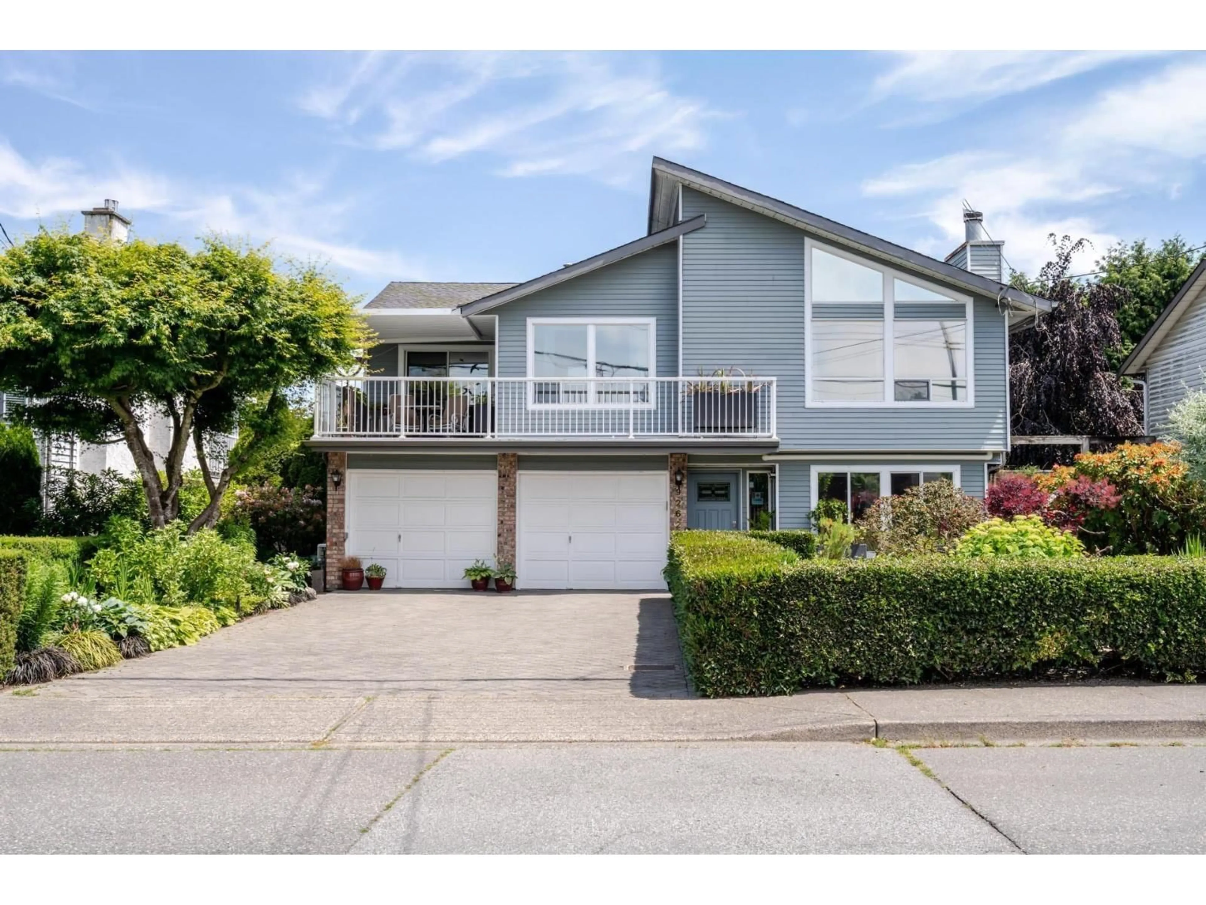 Home with vinyl exterior material, street for 9262 213 STREET, Langley British Columbia V1M1L2