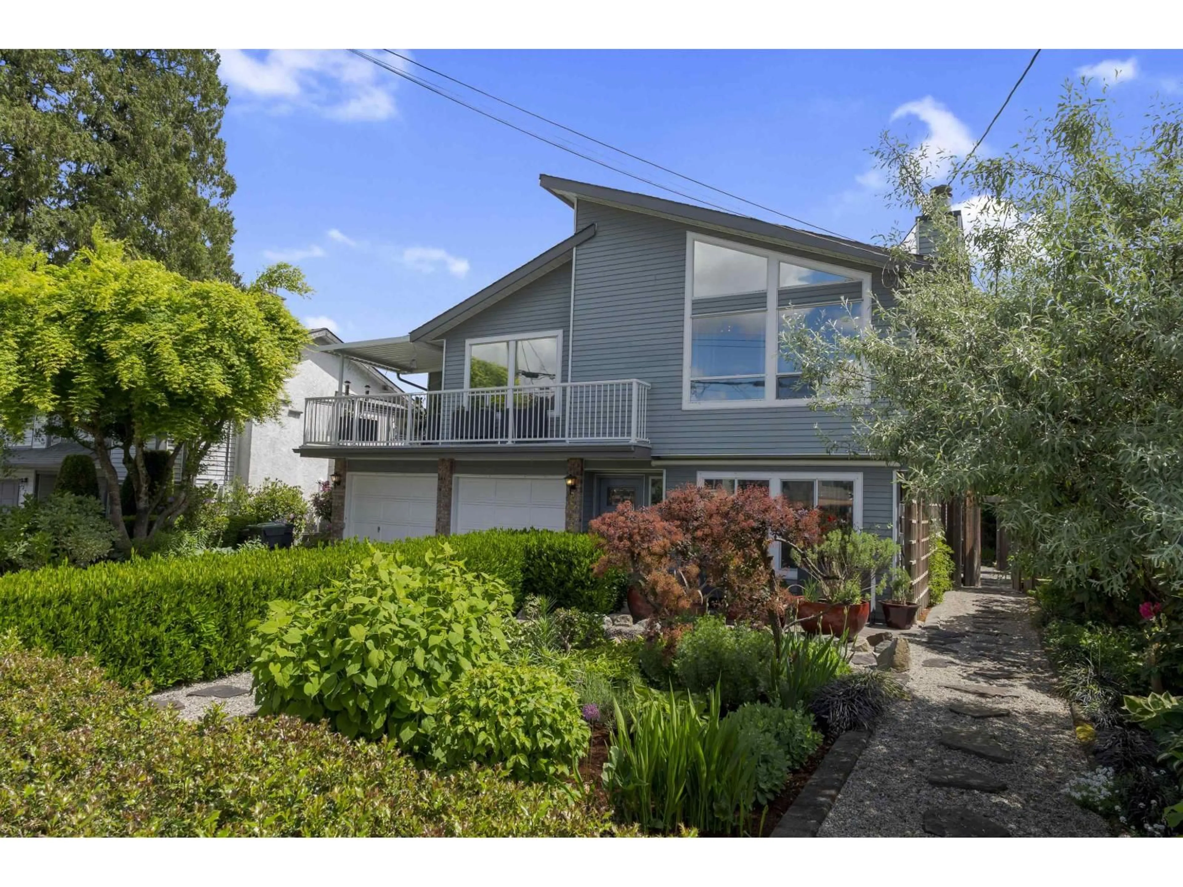 Home with vinyl exterior material, street for 9262 213 STREET, Langley British Columbia V1M1L2