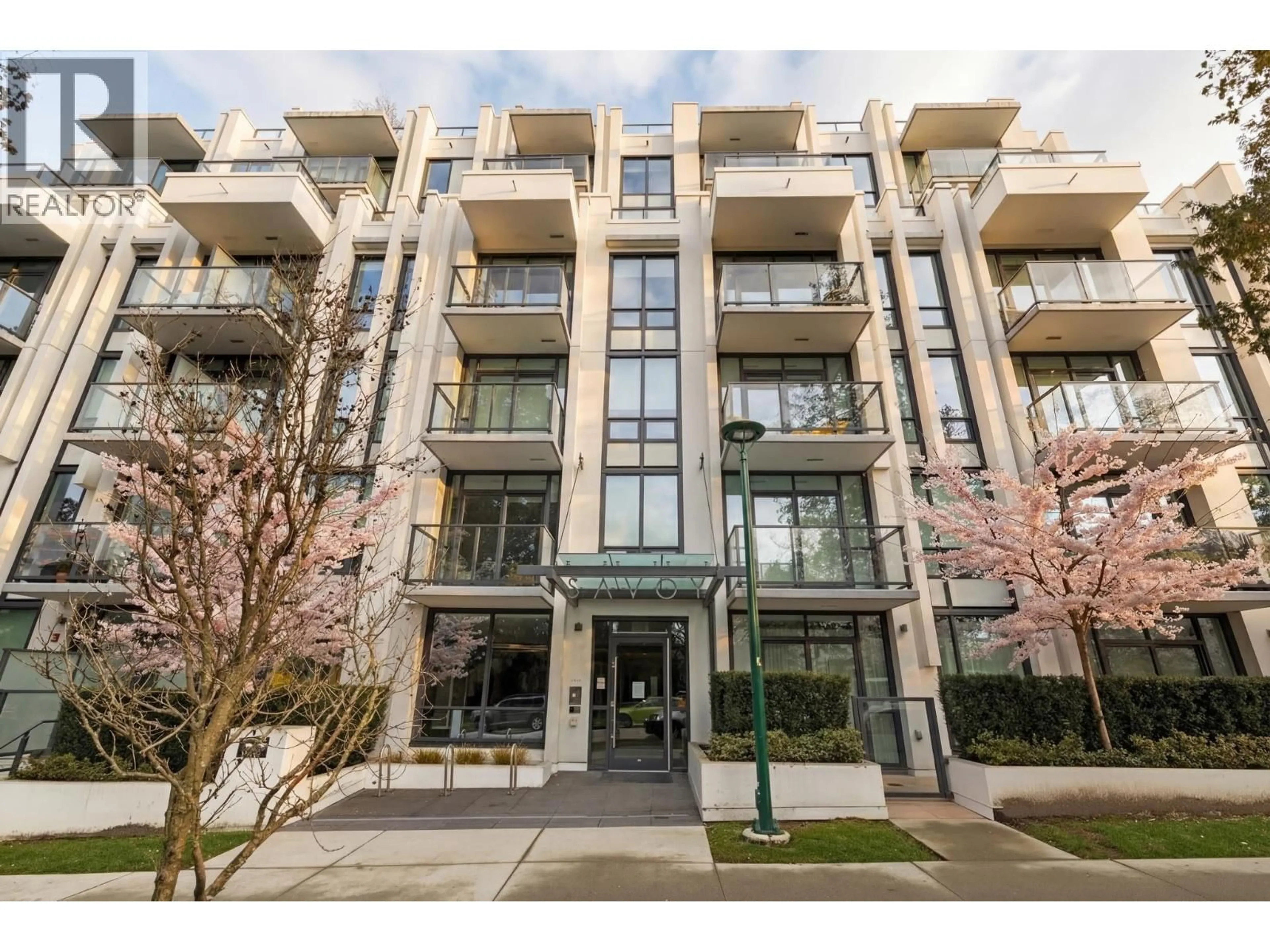 Indoor foyer for 606 - 4240 CAMBIE STREET, Vancouver British Columbia V5Z0K6
