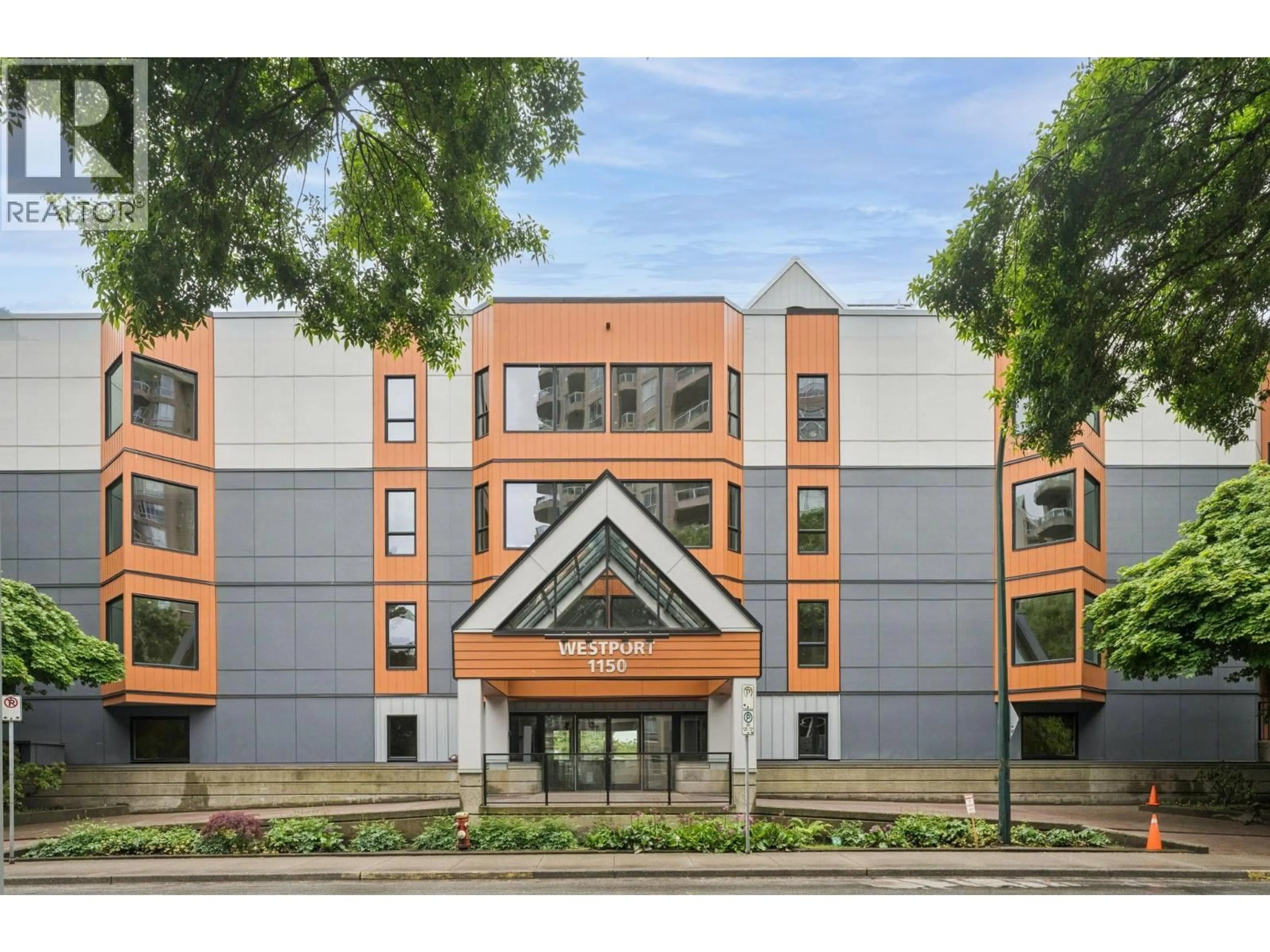 Unknown for 225 - 1150 QUAYSIDE DRIVE, New Westminster British Columbia V3M6E1
