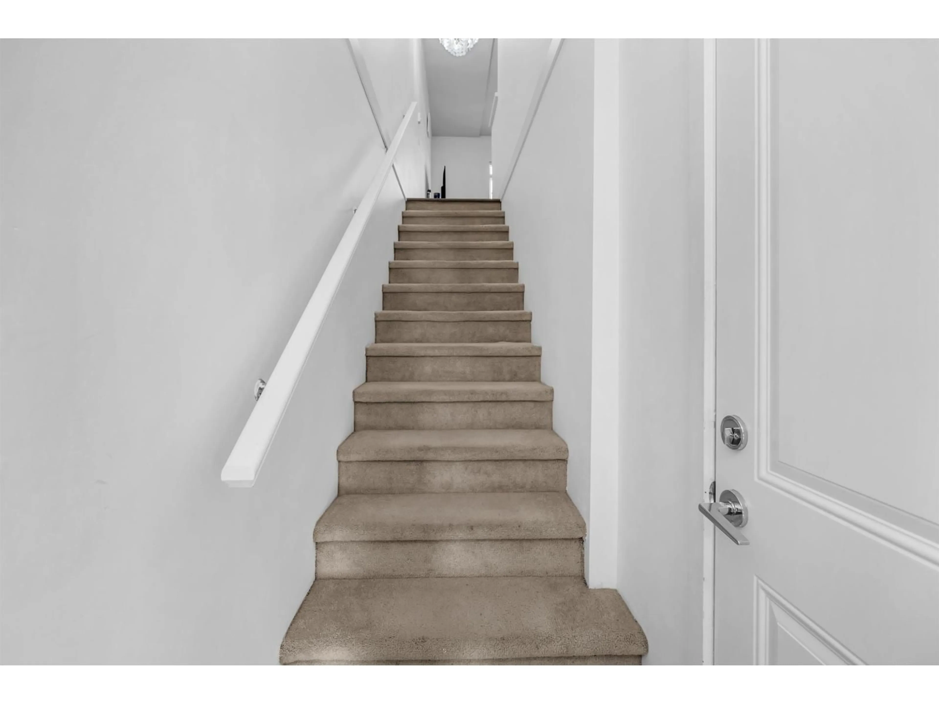 Stairs for 130 - 8130 136A STREET, Surrey British Columbia V3W1H9