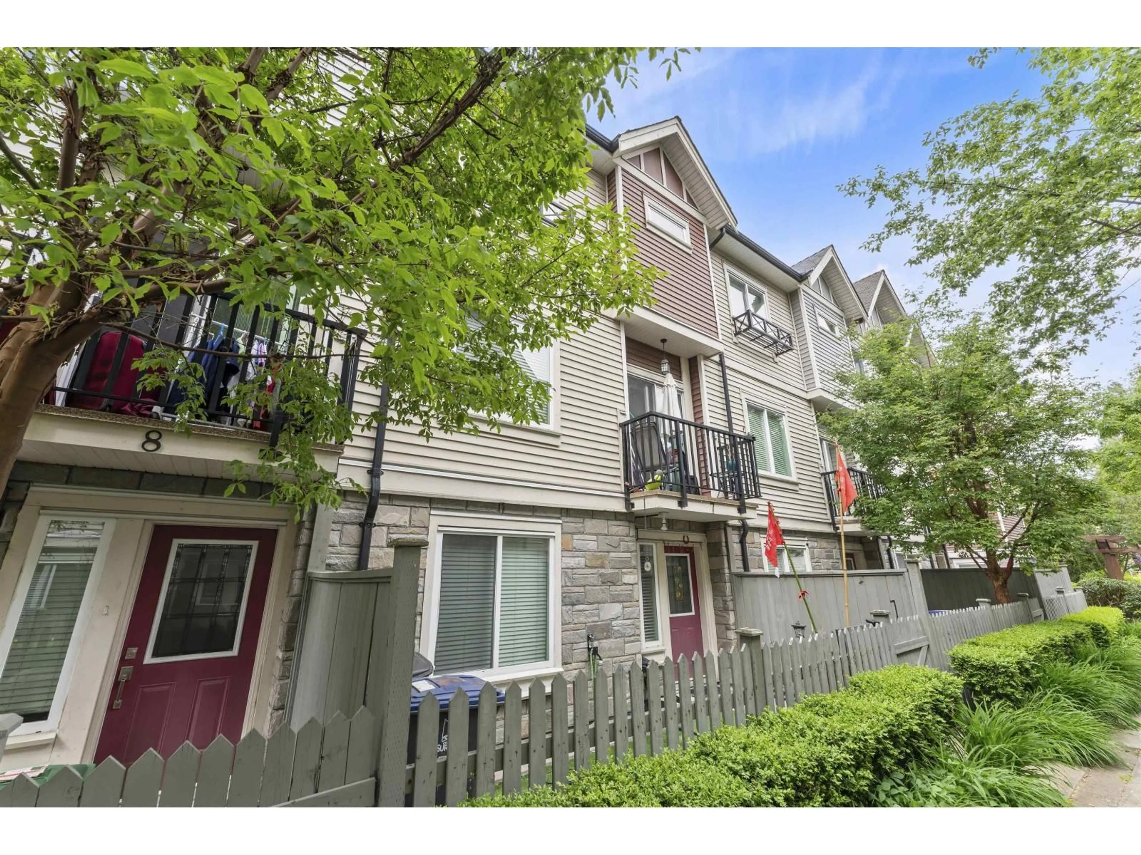 Unknown for 7 - 14338 103 AVENUE, Surrey British Columbia V3T0J1