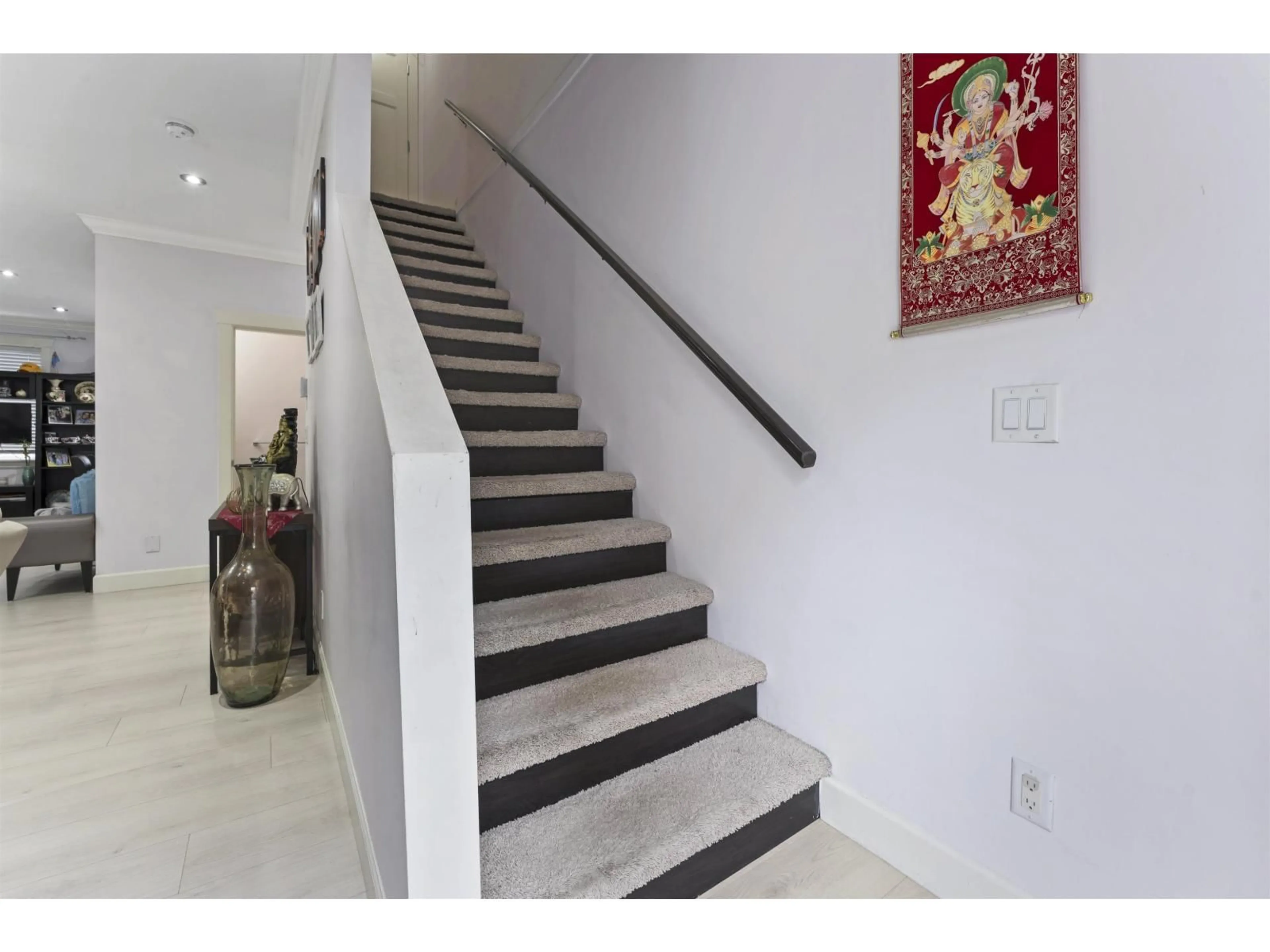 Stairs for 7 - 14338 103 AVENUE, Surrey British Columbia V3T0J1