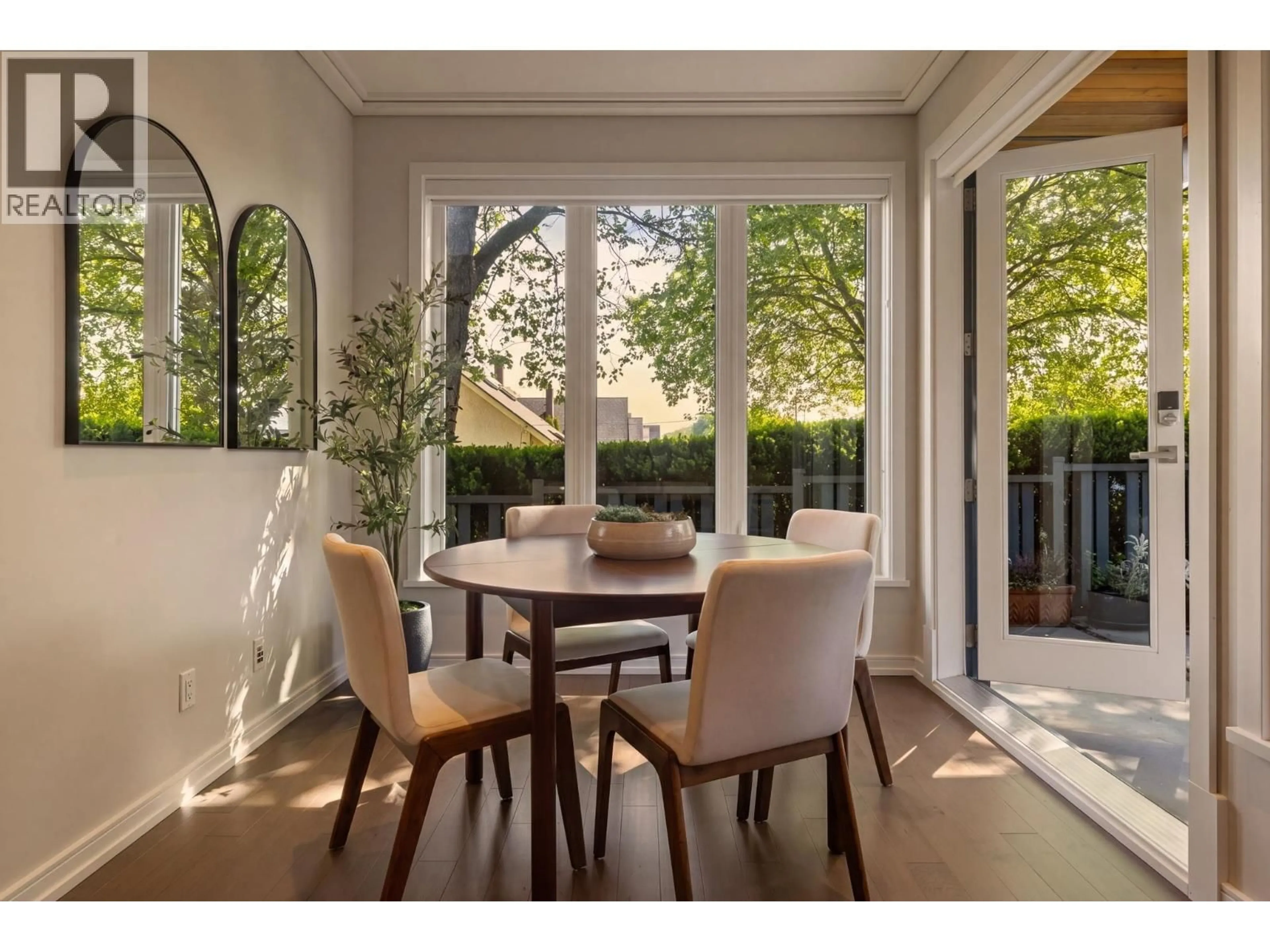 Dining room, unknown for 1133 TEMPLETON DRIVE, Vancouver British Columbia V5L4N9