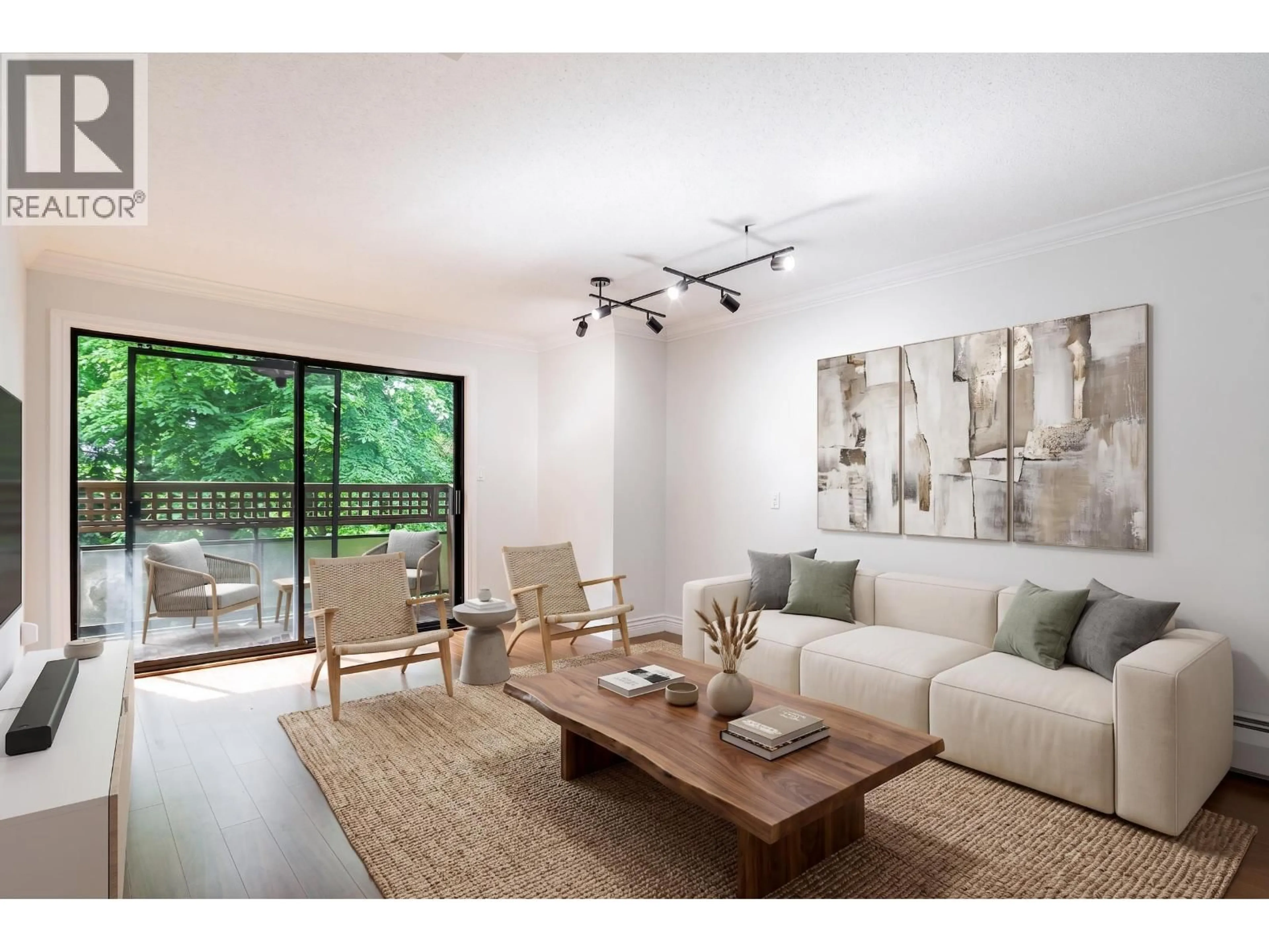 Living room with furniture, unknown for 301 - 2320 40TH AVENUE, Vancouver British Columbia V6M4H6