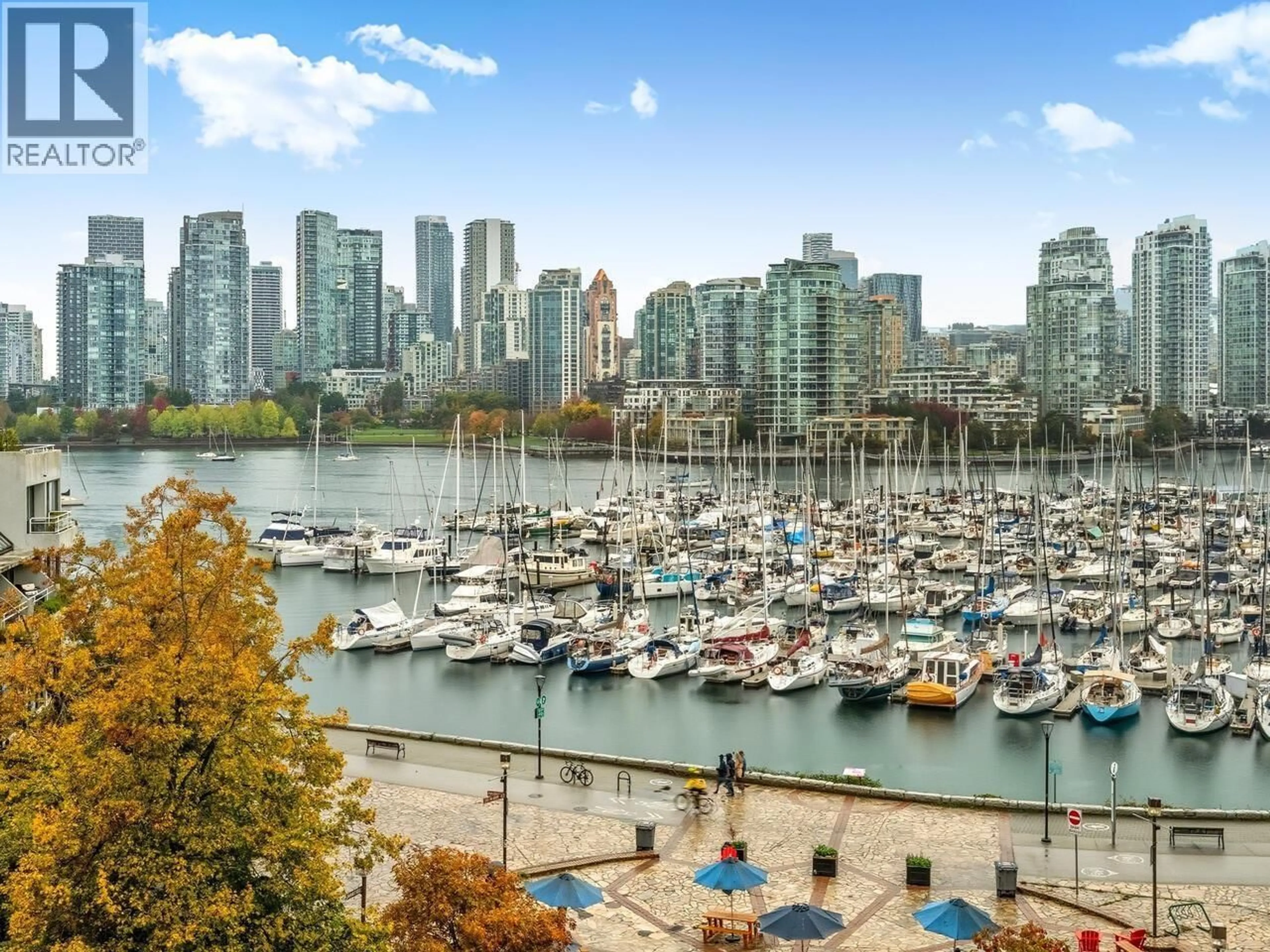 Patio, water/lake/river/ocean view for 521 - 666 LEG IN BOOT SQUARE, Vancouver British Columbia V5Z4A4