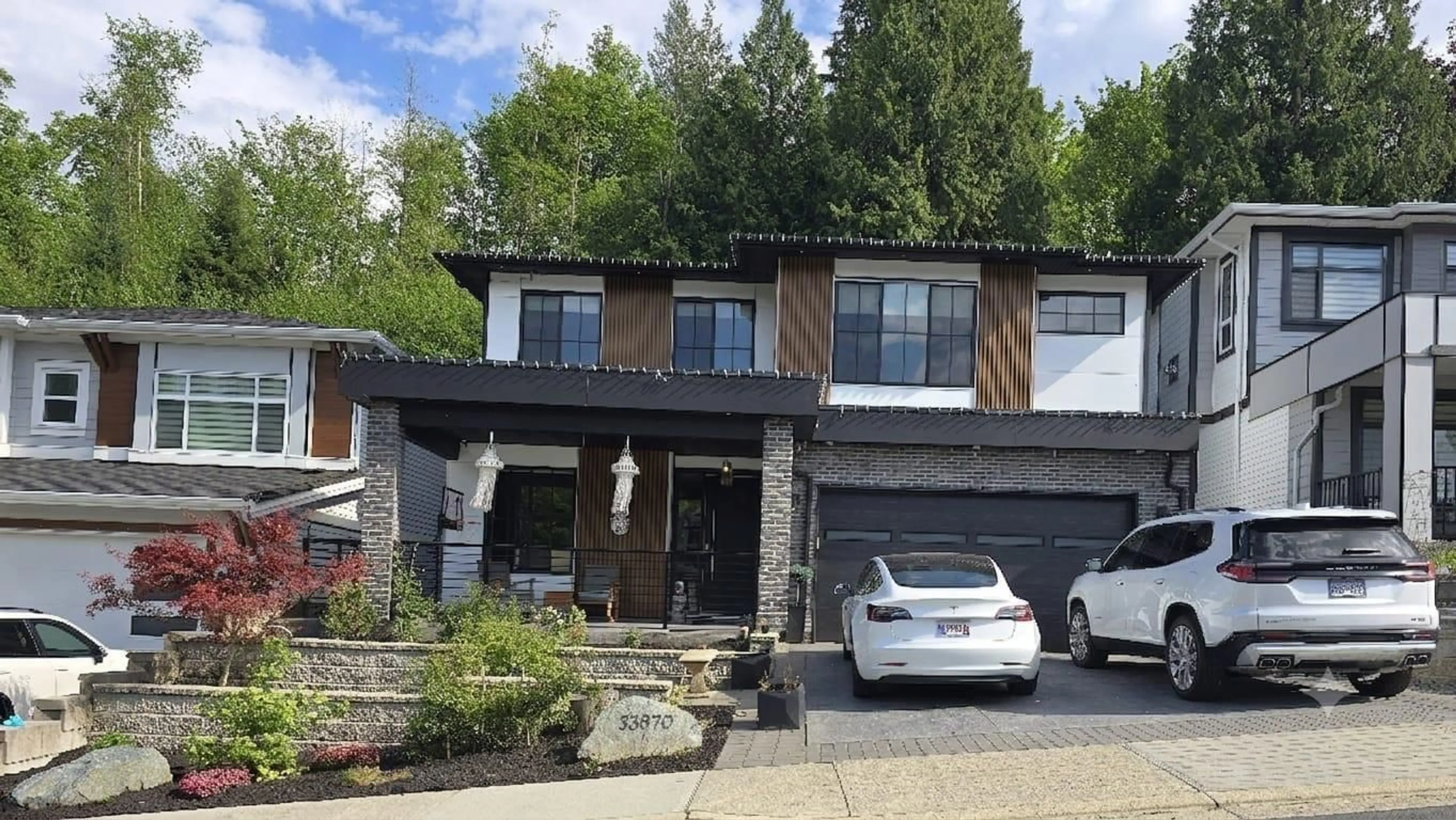 Home with brick exterior material, street for 33970 TOOLEY PLACE, Mission British Columbia V2V0G5