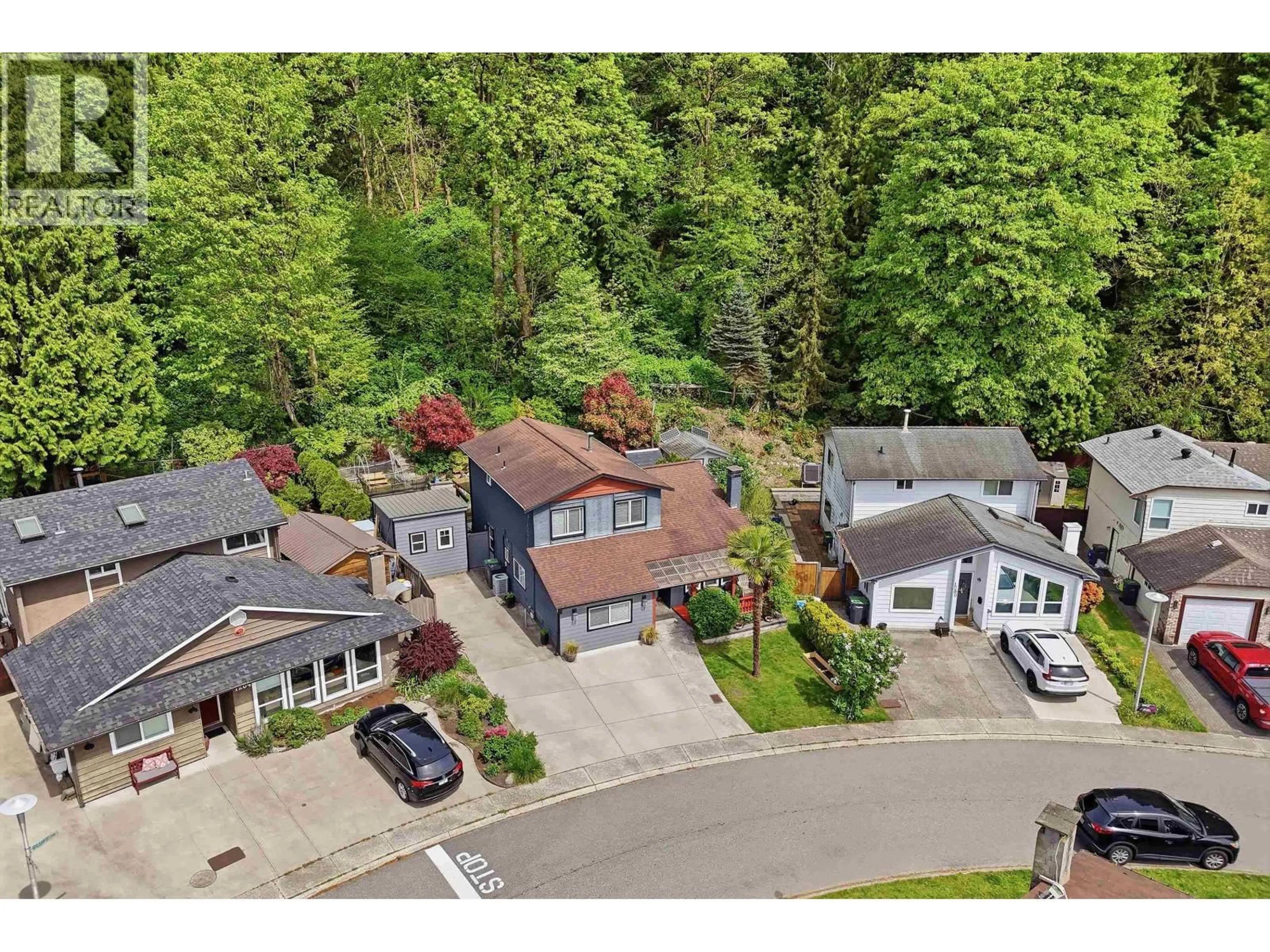 A pic from outside/outdoor area/front of a property/back of a property/a pic from drone, street for 1282 BLUFF DRIVE, Coquitlam British Columbia V3E1C1