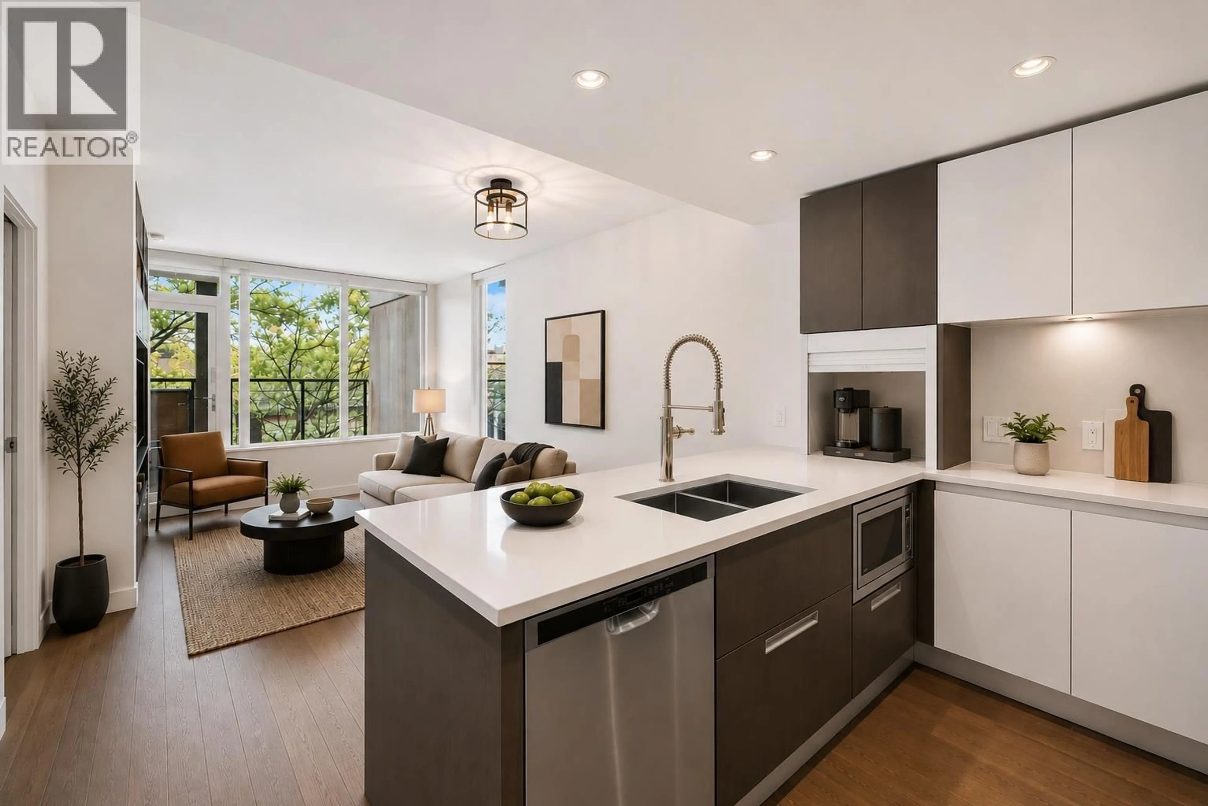 Open concept kitchen, unknown for 217 - 288 1ST AVENUE, Vancouver British Columbia V5Y0E9