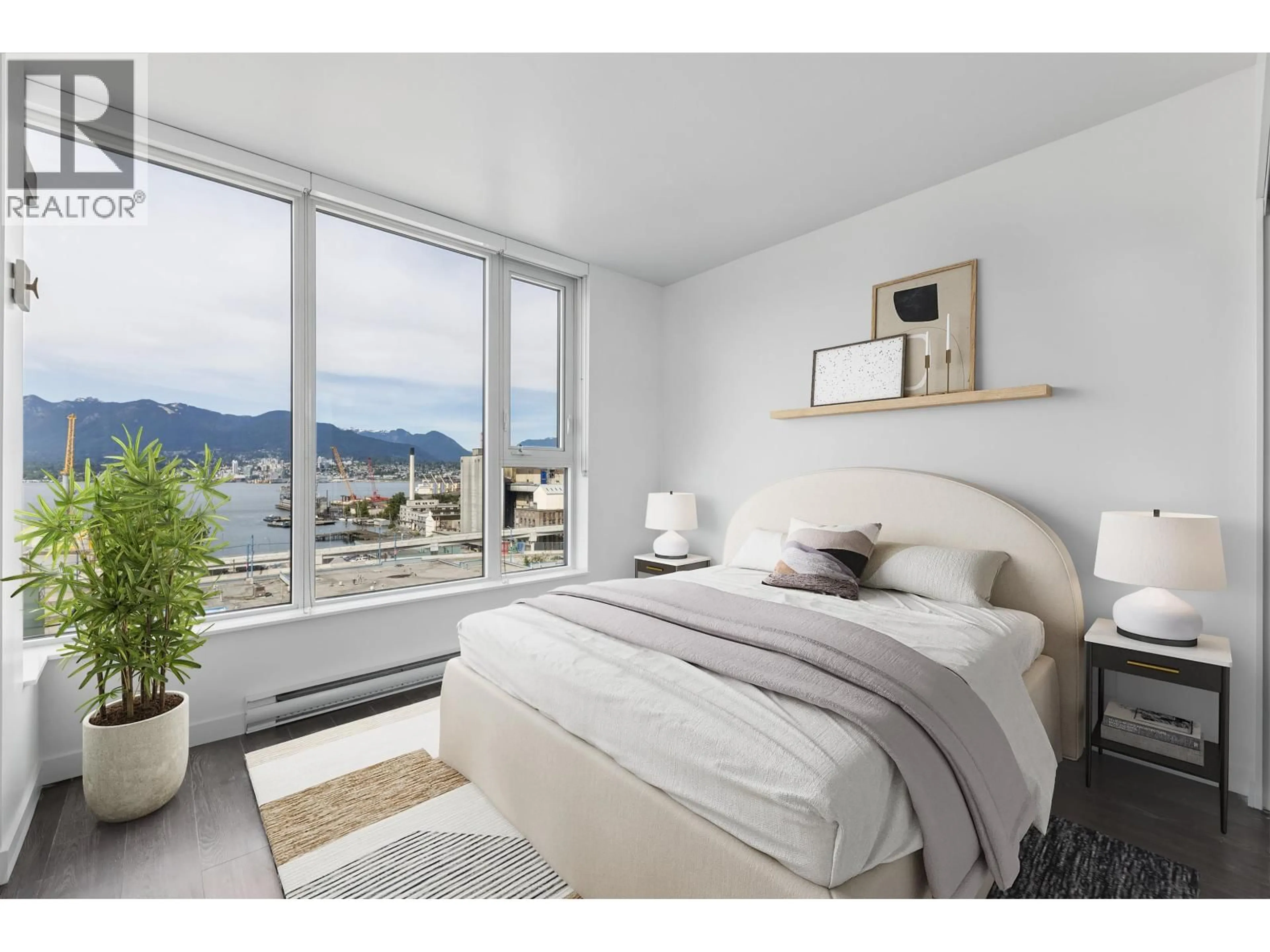 Bedroom with bed, unknown for 902 - 933 HASTINGS STREET, Vancouver British Columbia V6A0G6