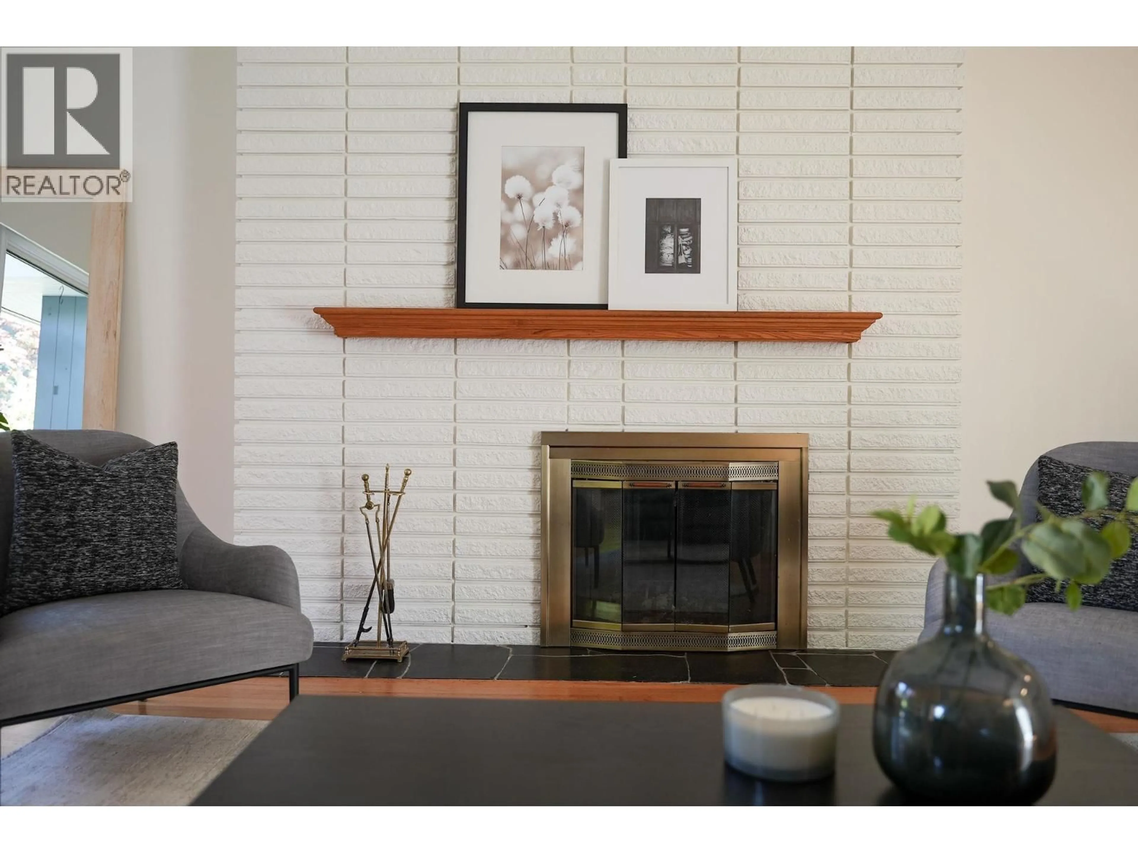 Living room with furniture, unknown for 3665 EDGEMONT BOULEVARD, North Vancouver British Columbia V7R2P6