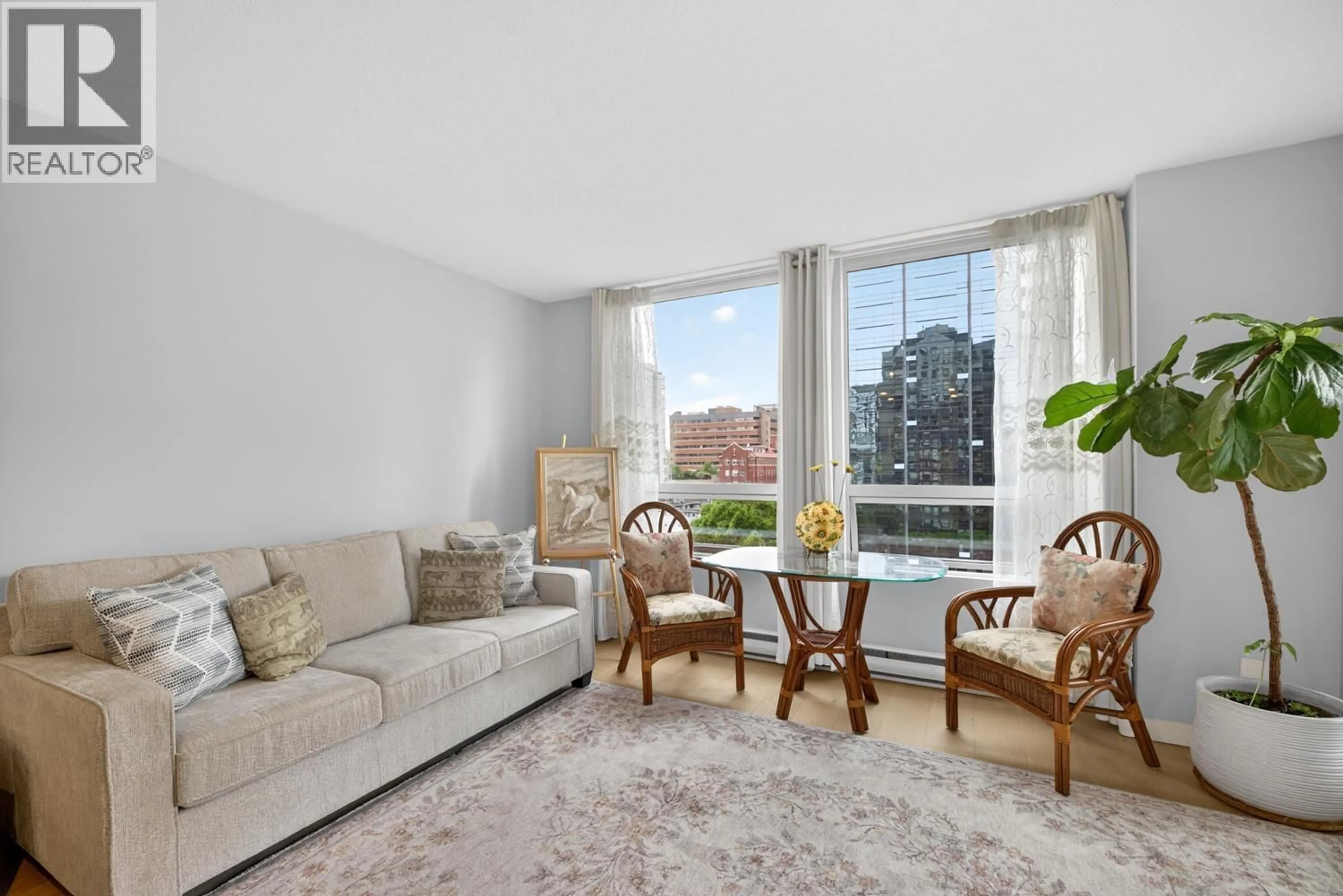 Living room with furniture, unknown for 1005 - 811 HELMCKEN STREET, Vancouver British Columbia V6Z1B1