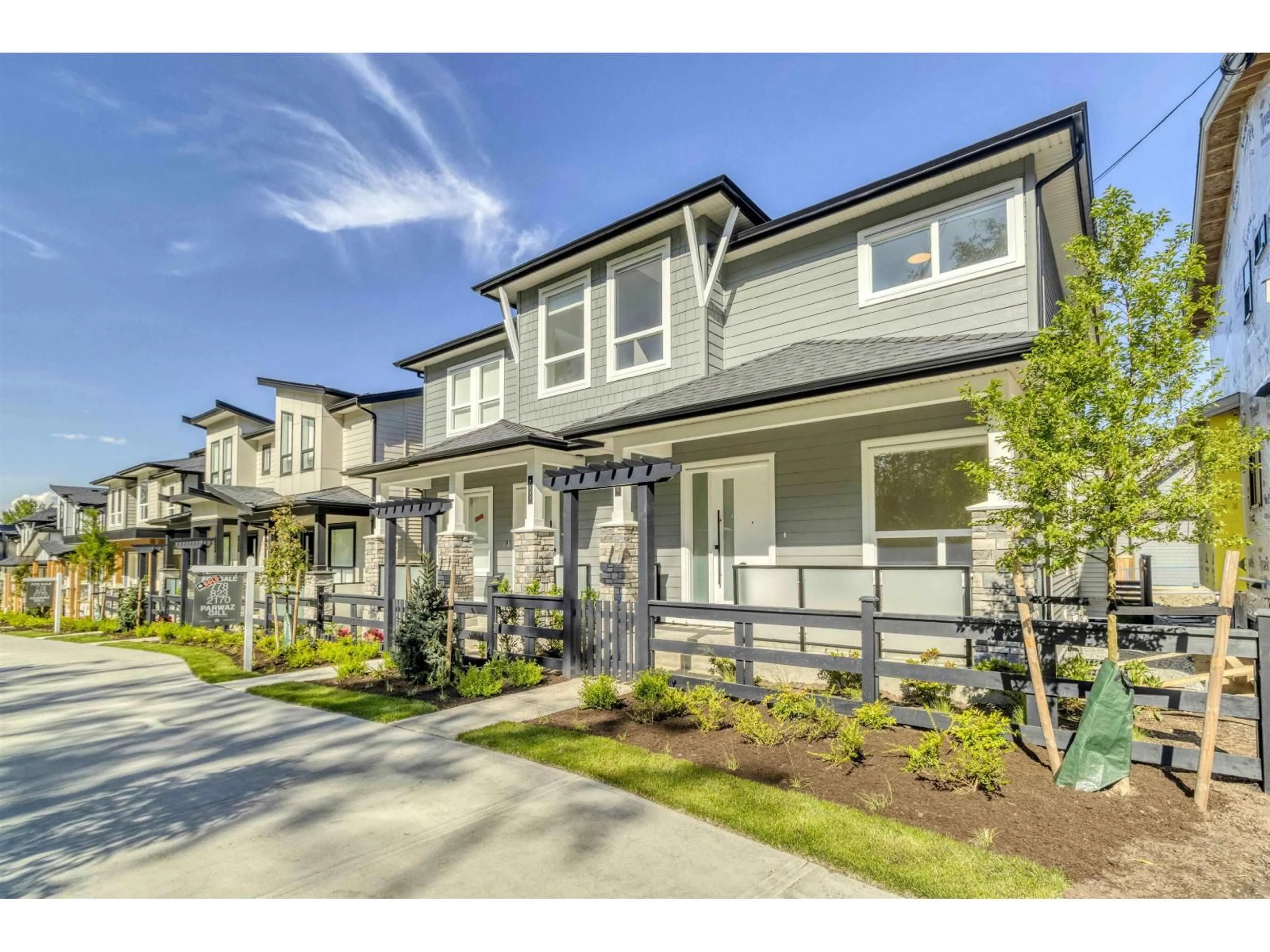 Home with vinyl exterior material, street for 7686 196 STREET, Langley British Columbia V2Y3V4