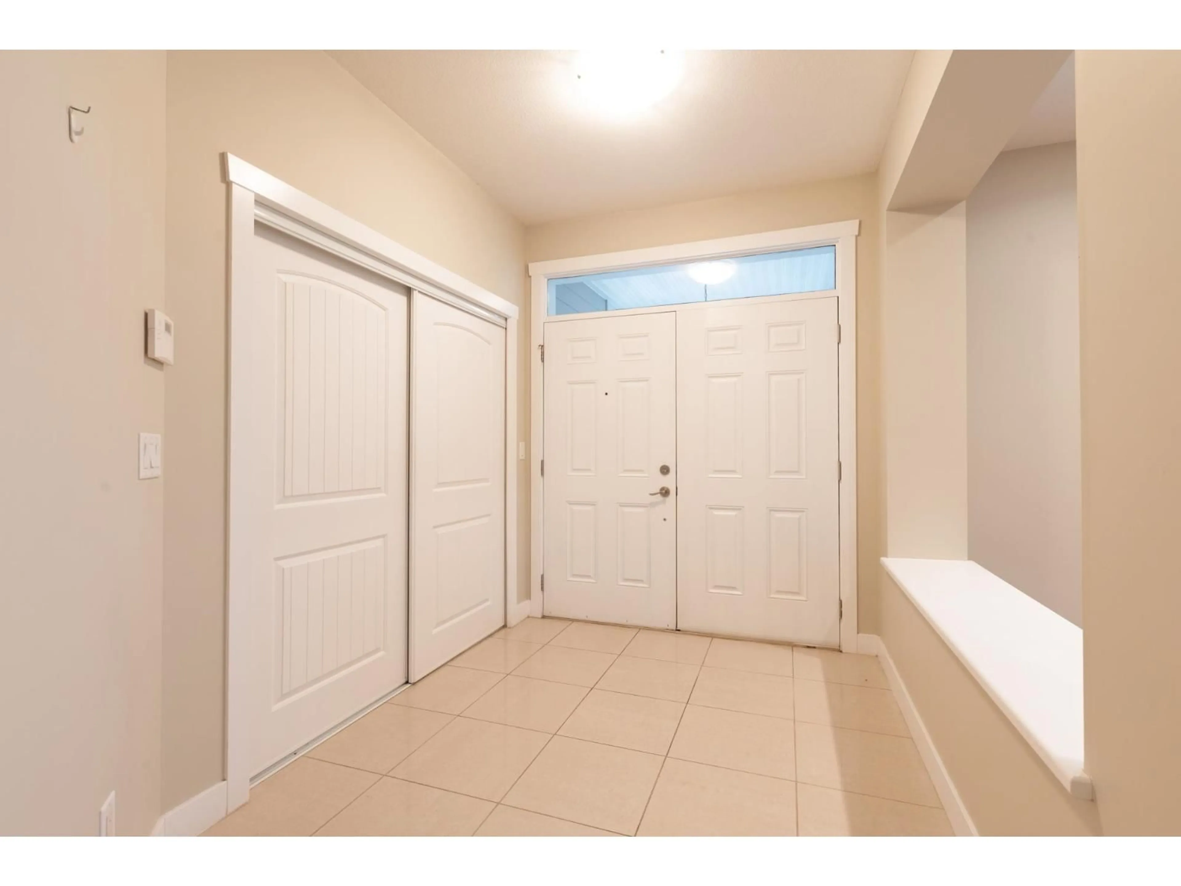 Unknown for 8228 171A STREET, Surrey British Columbia V4N0B2