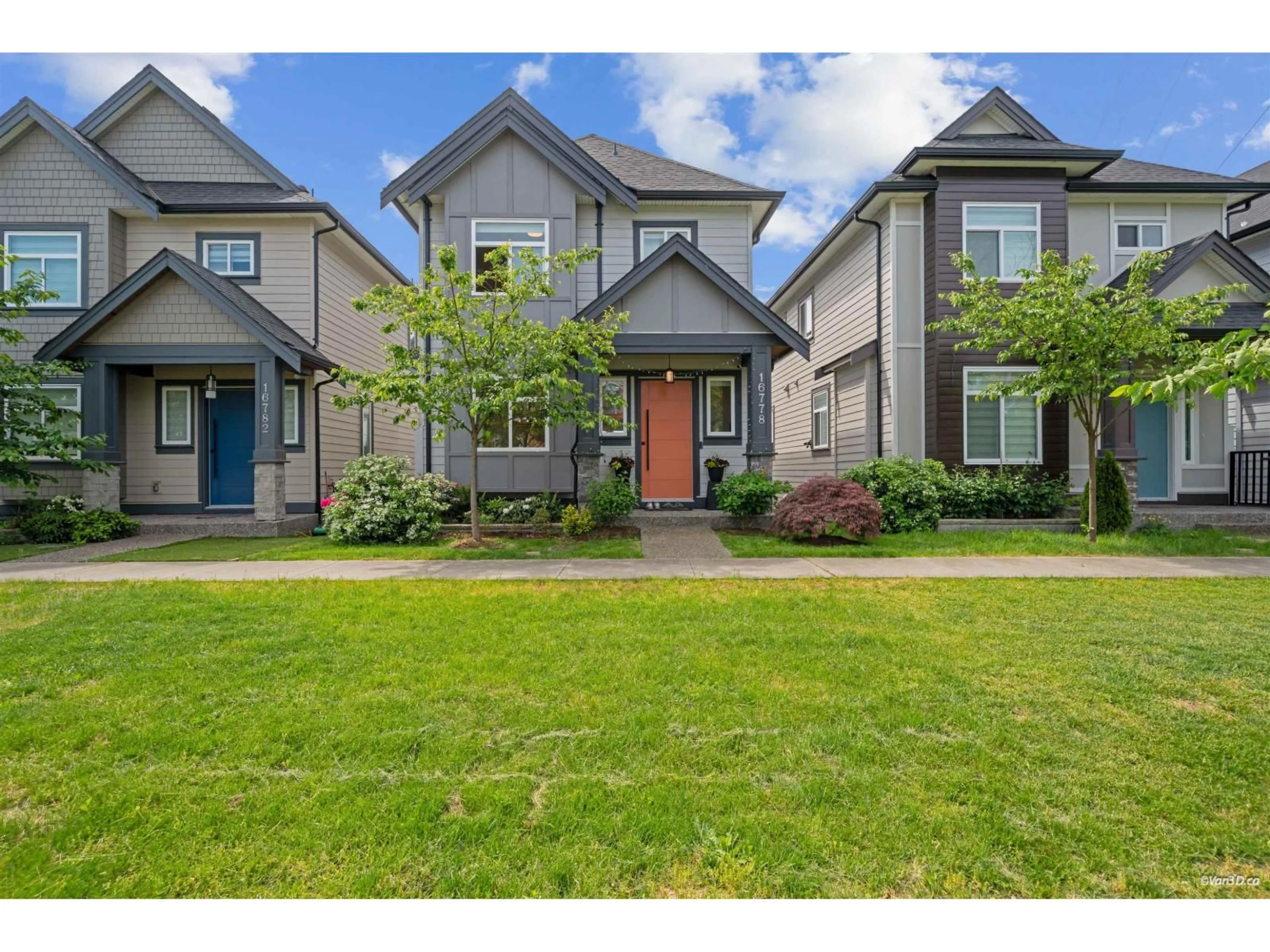 A pic from outside/outdoor area/front of a property/back of a property/a pic from drone, street for 16778 20A AVENUE, Surrey British Columbia V3Z9M9