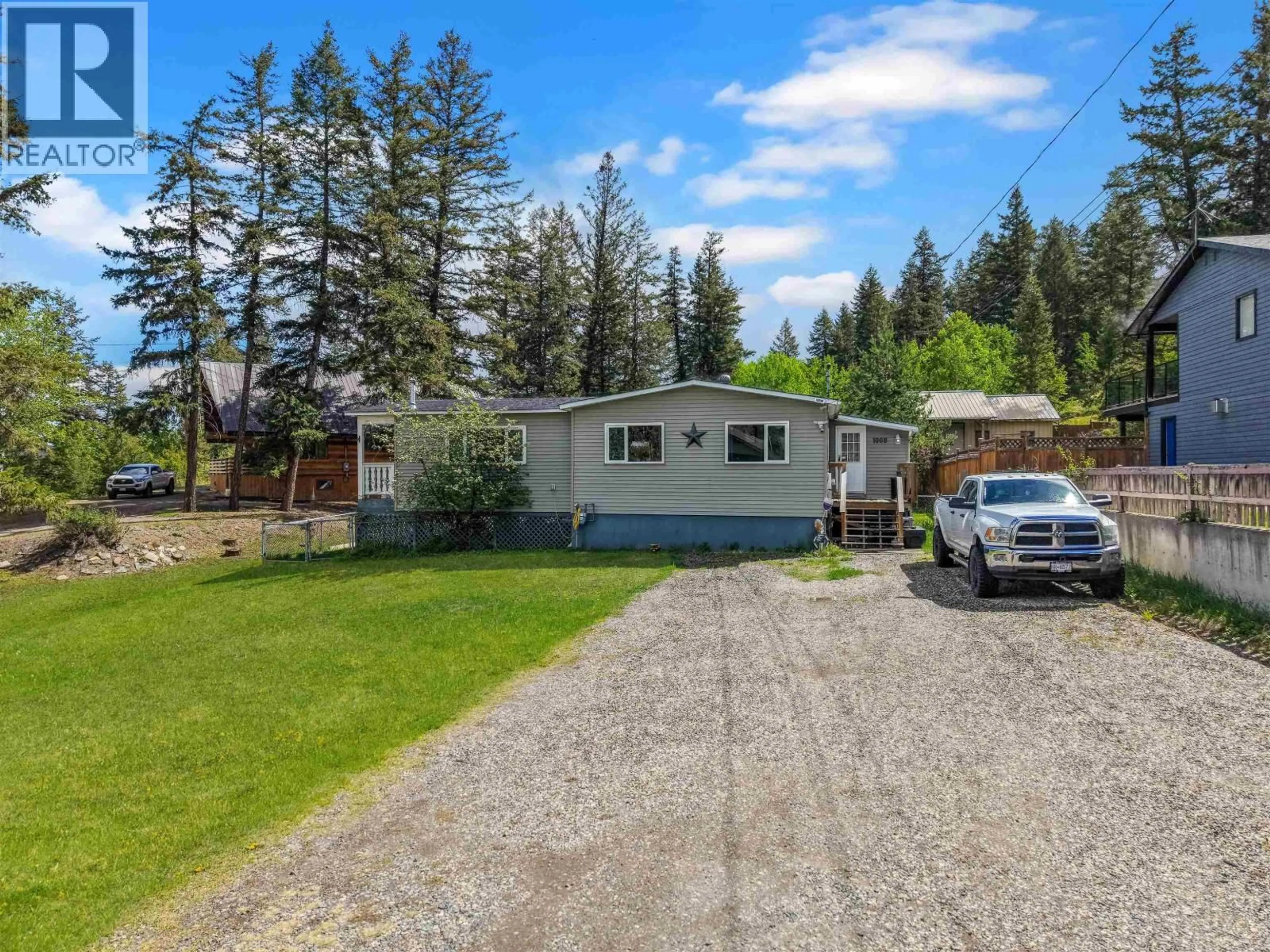 A pic from outside/outdoor area/front of a property/back of a property/a pic from drone, unknown for 1008 RICHARD ROAD, Williams Lake British Columbia V2G3M1