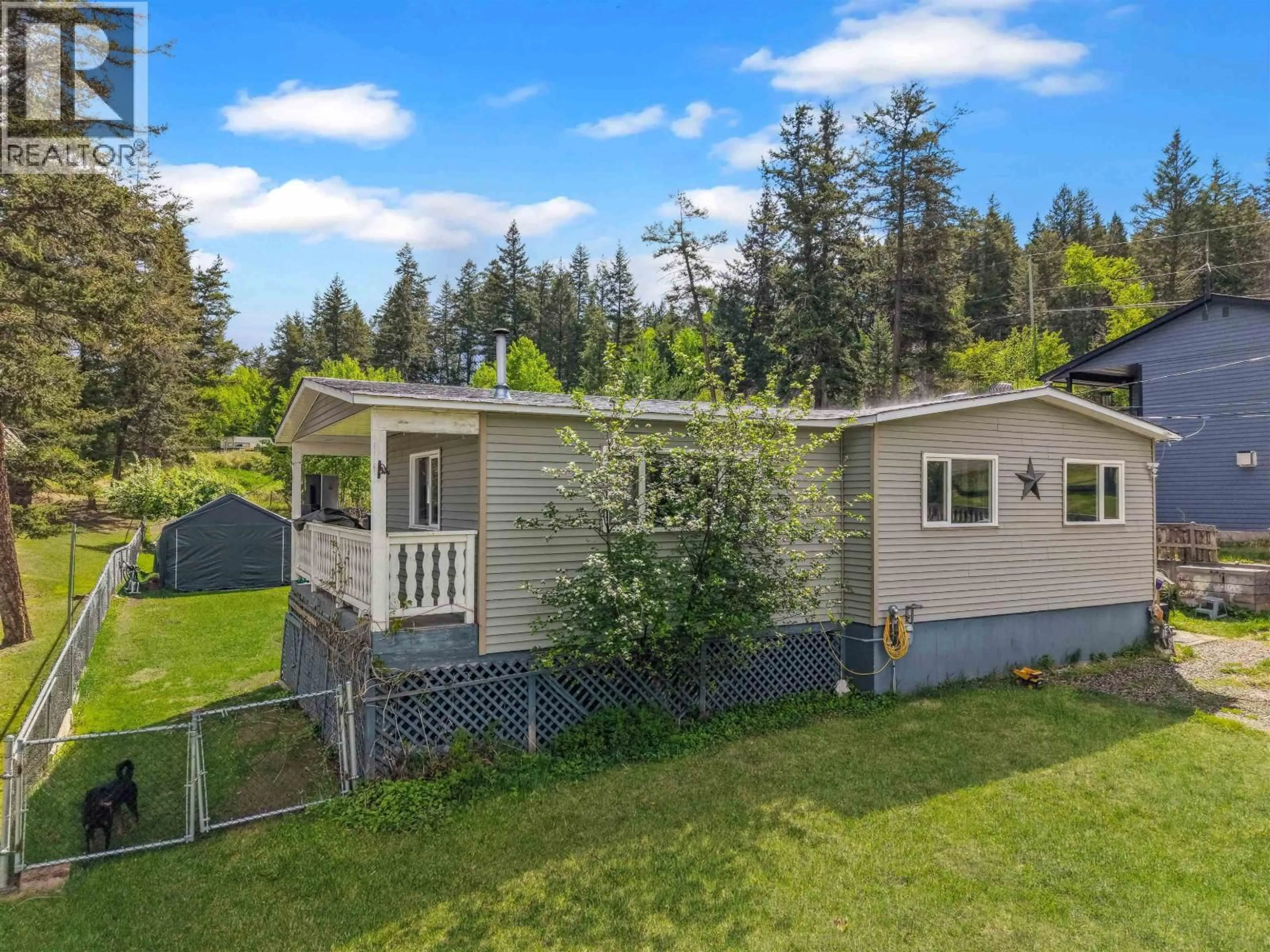 A pic from outside/outdoor area/front of a property/back of a property/a pic from drone, unknown for 1008 RICHARD ROAD, Williams Lake British Columbia V2G3M1