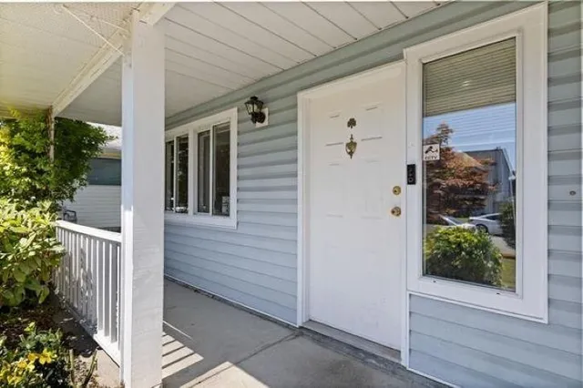 14271 67 AVENUE, Surrey 2