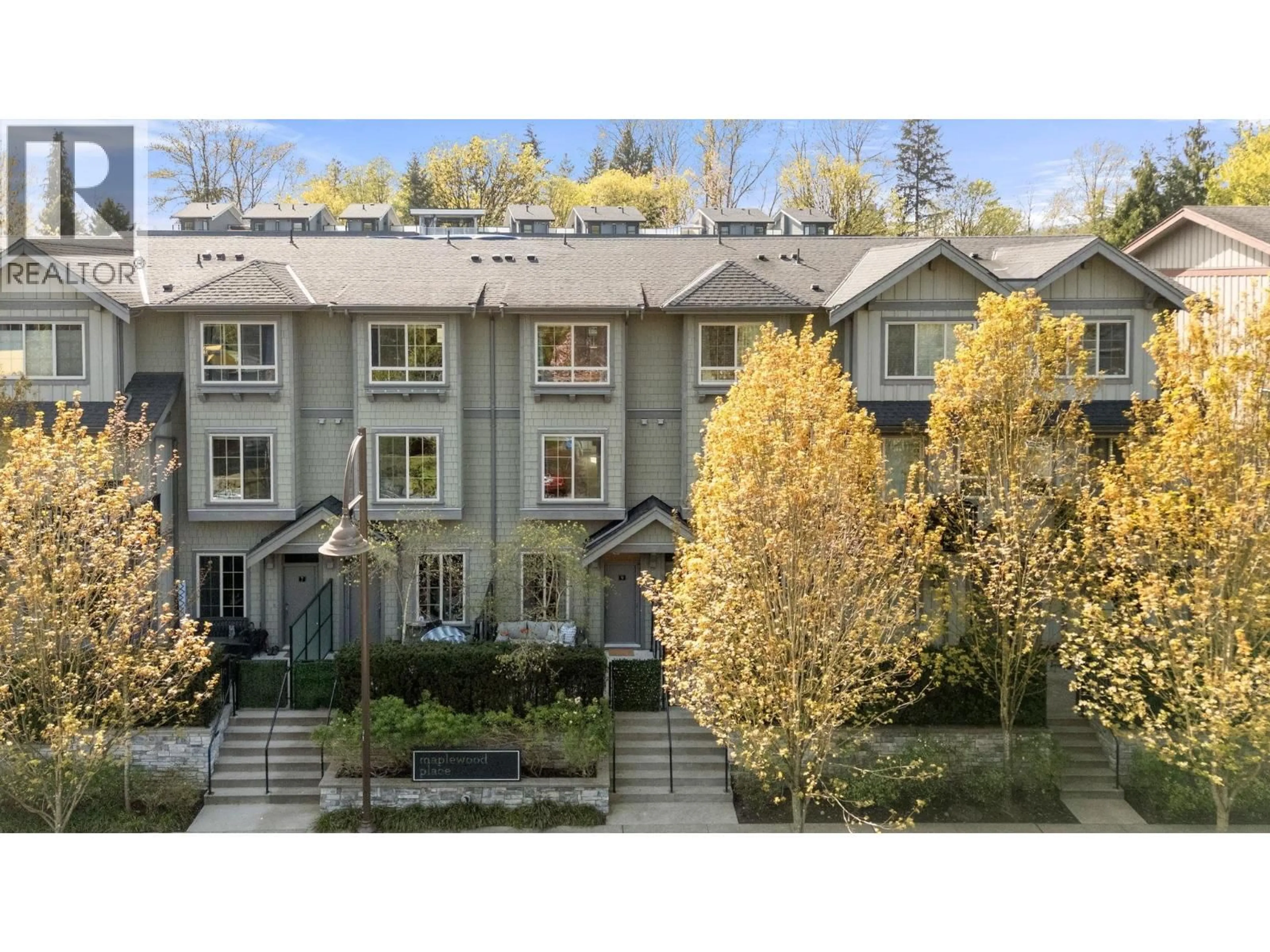 A pic from outside/outdoor area/front of a property/back of a property/a pic from drone, unknown for 9 - 433 SEYMOUR RIVER PLACE, North Vancouver British Columbia V7H0B8