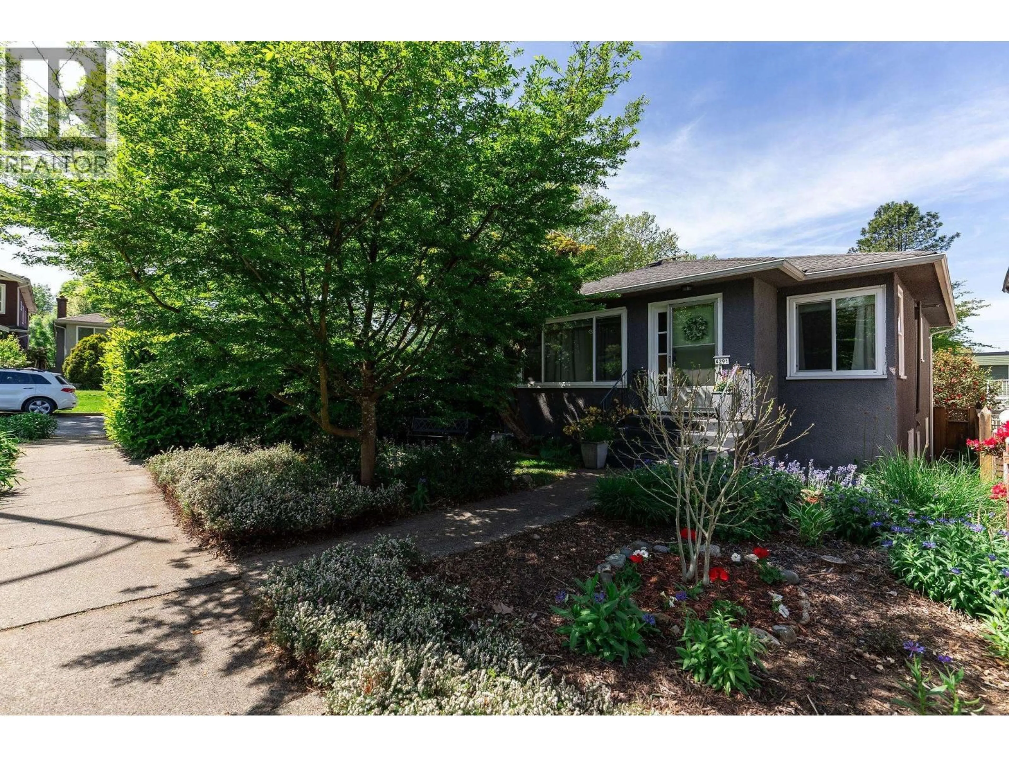 Unknown for 4291 BRANT STREET, Vancouver British Columbia V5N5B5