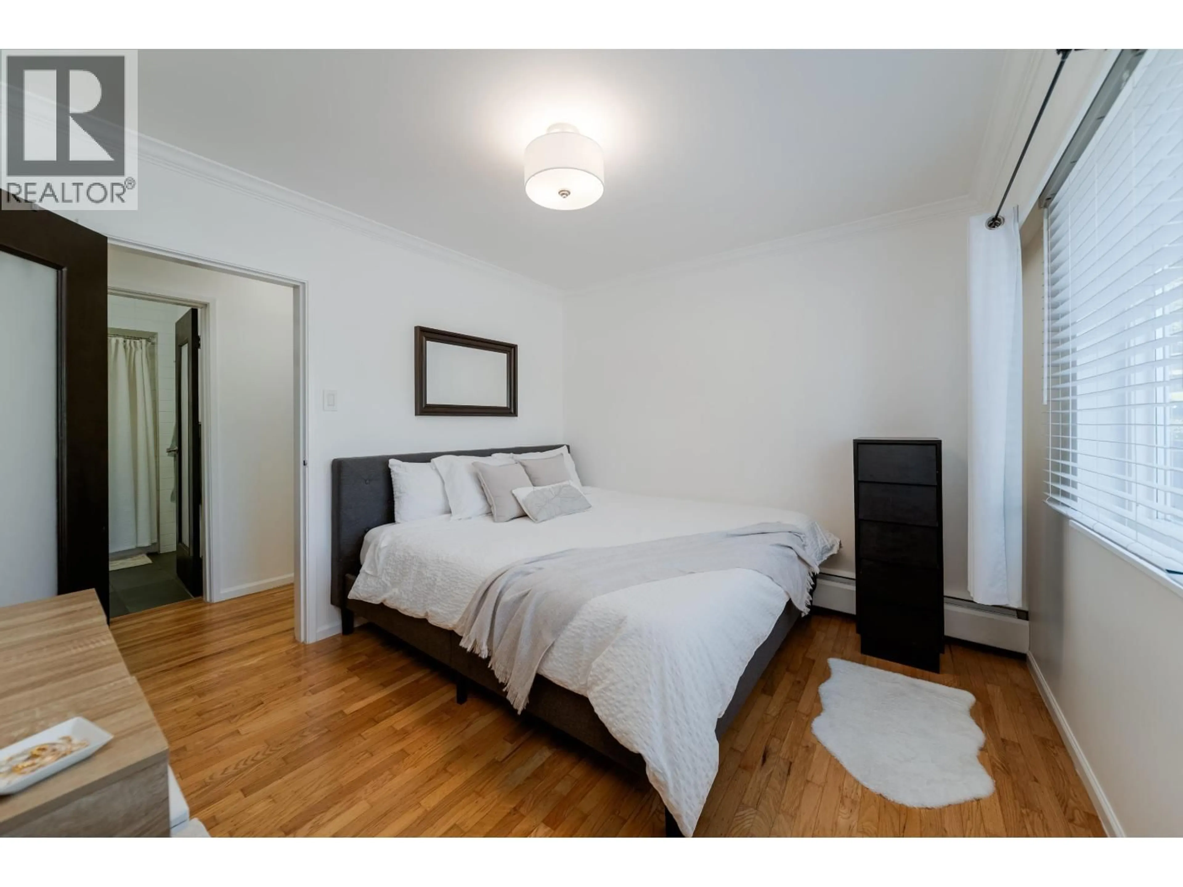 Bedroom with bed, wood/laminate floor for 52 - 2002 JOHNS STREET, Port Moody British Columbia V4H2A2
