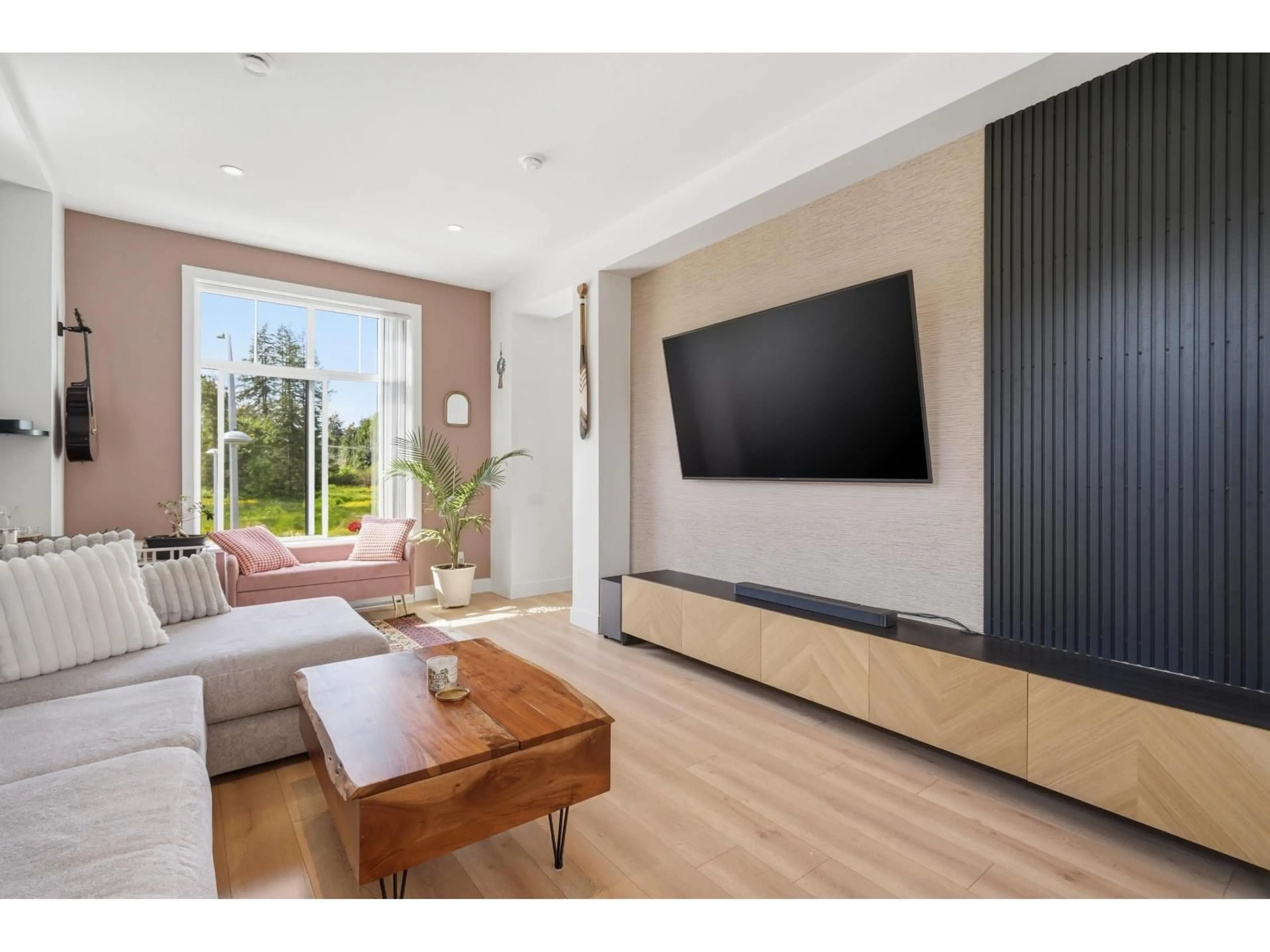 Home theater for 145 - 14151 58A AVENUE, Surrey British Columbia V0V0V0