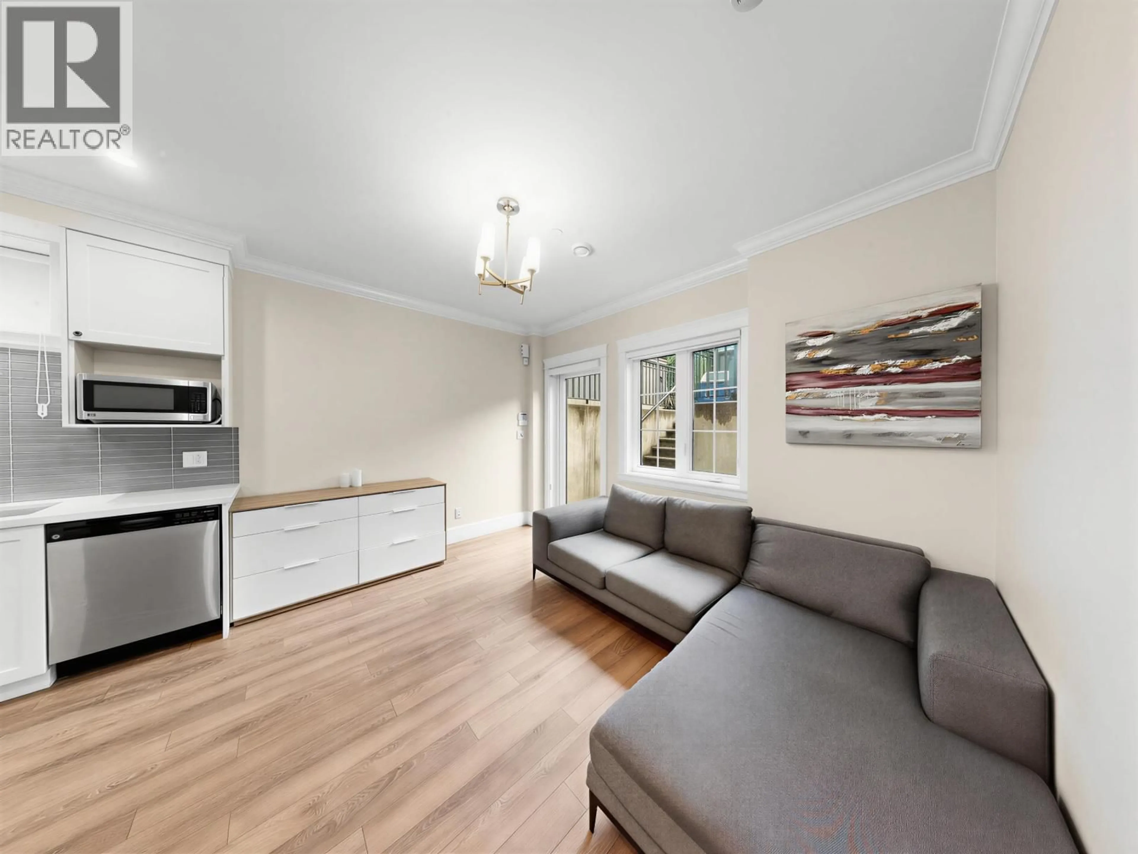 Living room with furniture, unknown for 3393 27TH AVENUE, Vancouver British Columbia V6S1P5