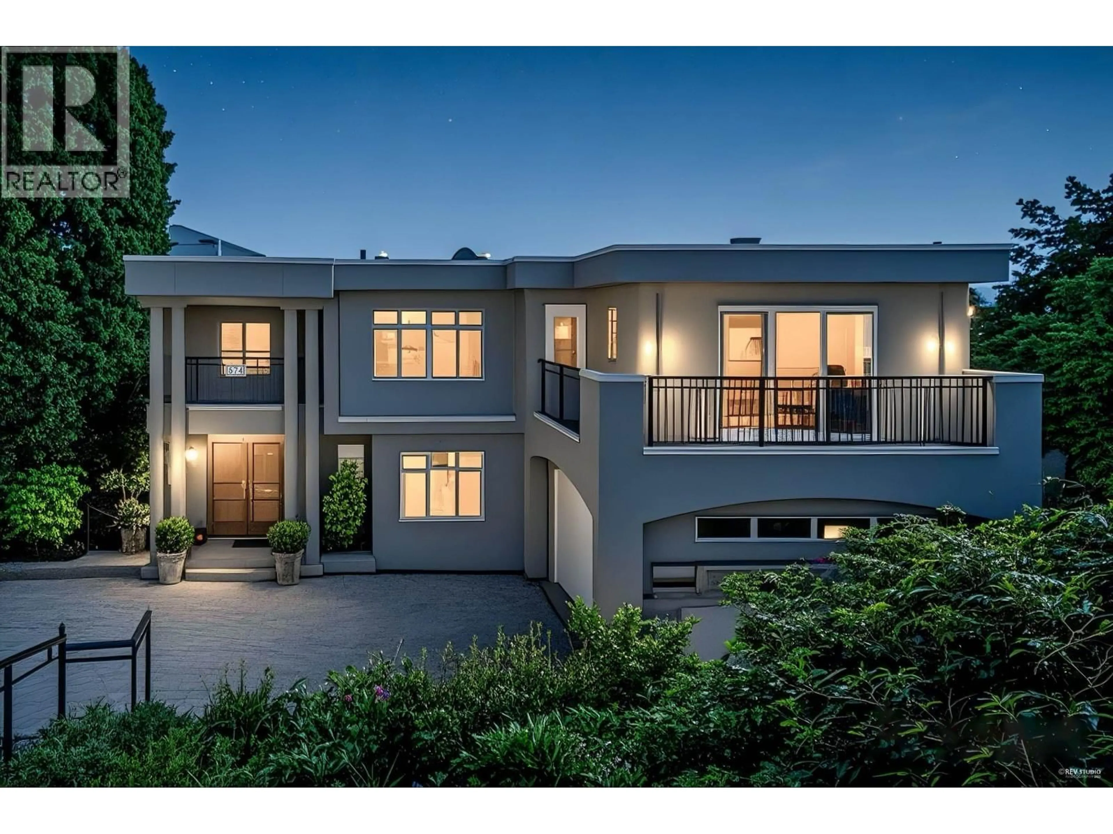 Unknown for 574 ST. ANDREWS PLACE, West Vancouver British Columbia V7S1V8