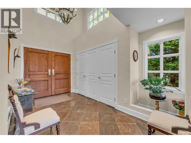 574 ST. ANDREWS PLACE, West Vancouver 5