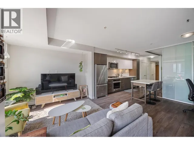 619 - 384 1ST AVENUE, Vancouver 2