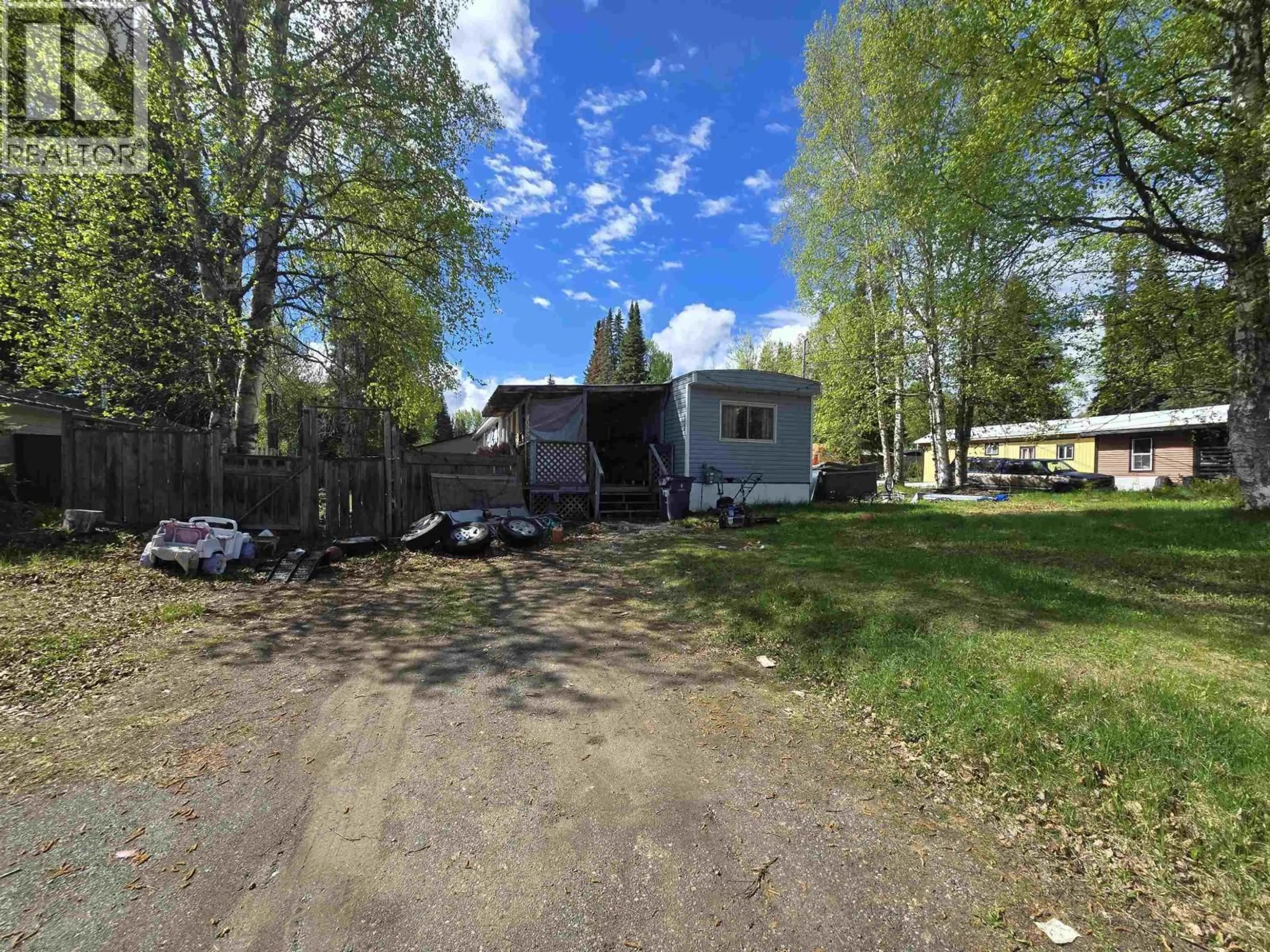 A pic from outside/outdoor area/front of a property/back of a property/a pic from drone, unknown for 4025 DIAMOND DRIVE, Prince George British Columbia V2K3M5