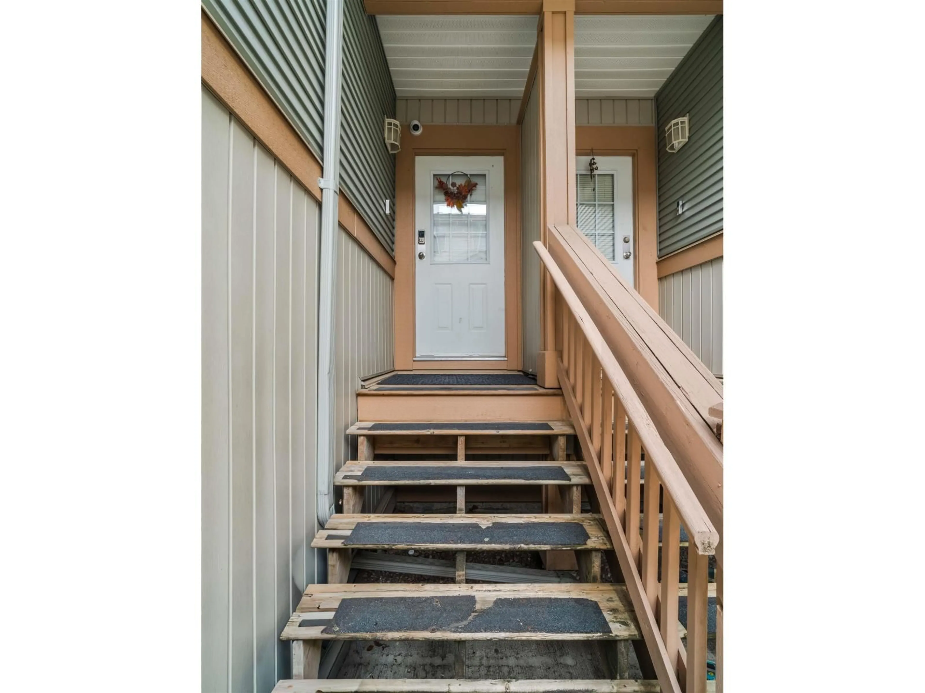 Unknown for 47 - 7518 138 STREET, Surrey British Columbia V3W1S1