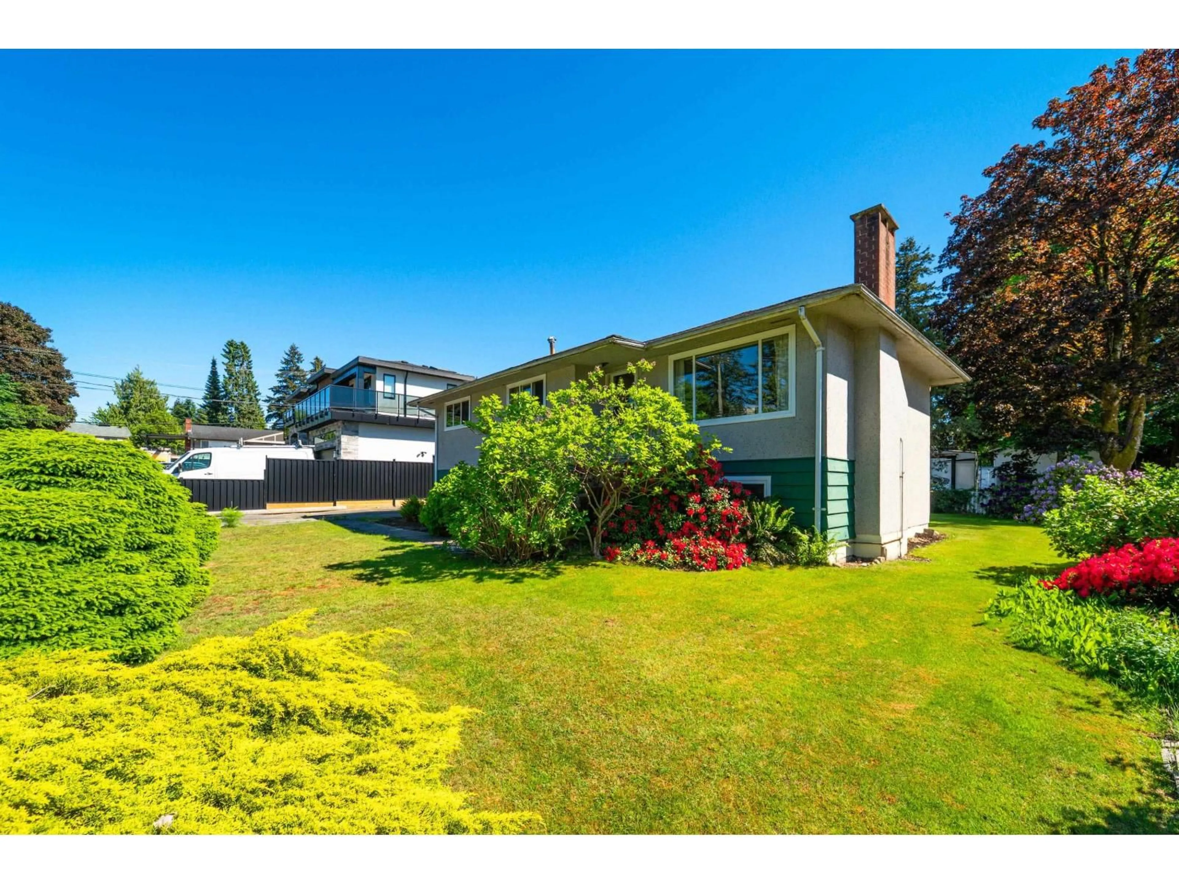 Home with vinyl exterior material, street for 11316 91 AVENUE, Delta British Columbia V4C3J8