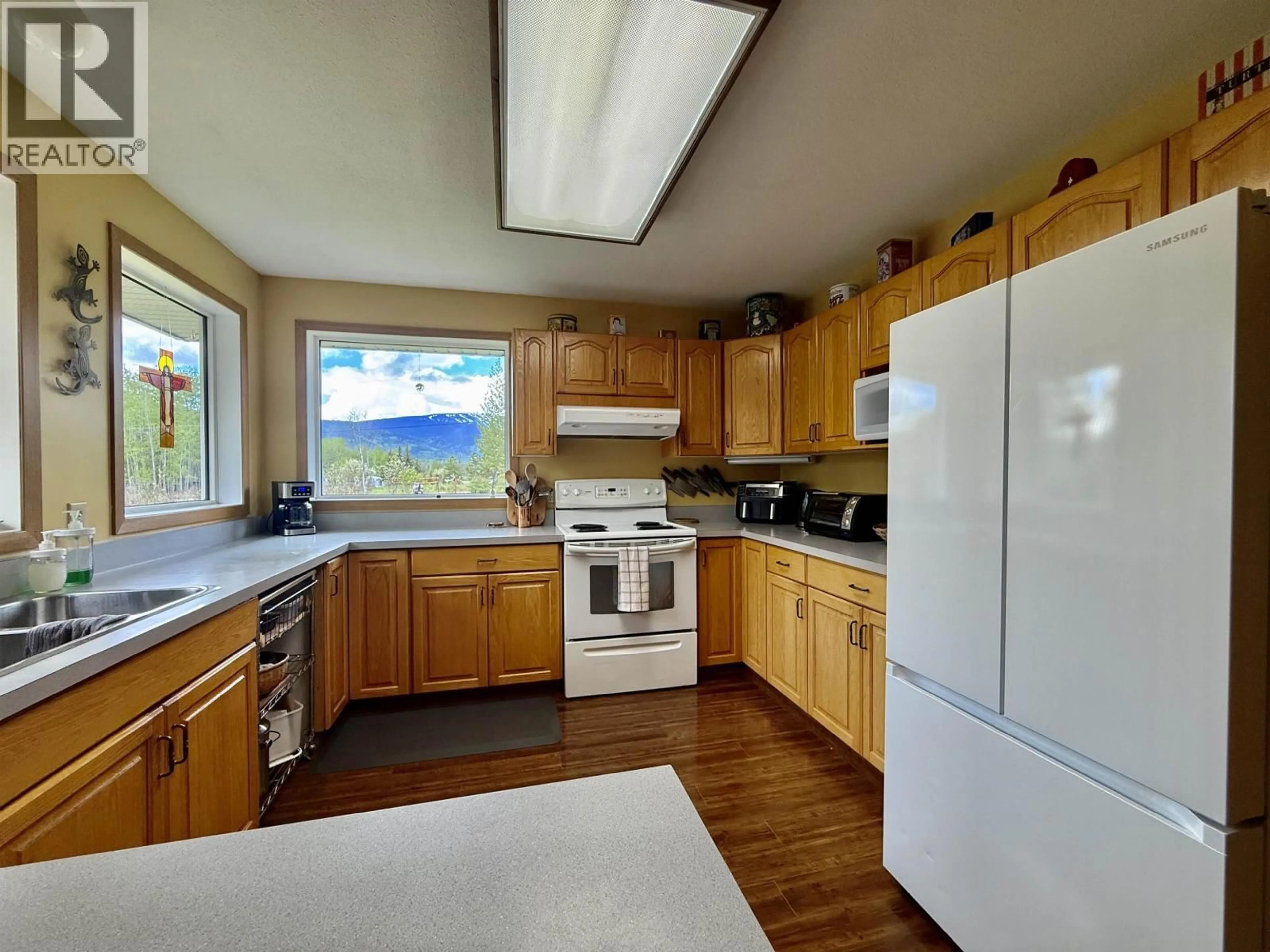 Standard kitchen, unknown for 2186 LUBBERS ROAD, Smithers British Columbia V0J2N6