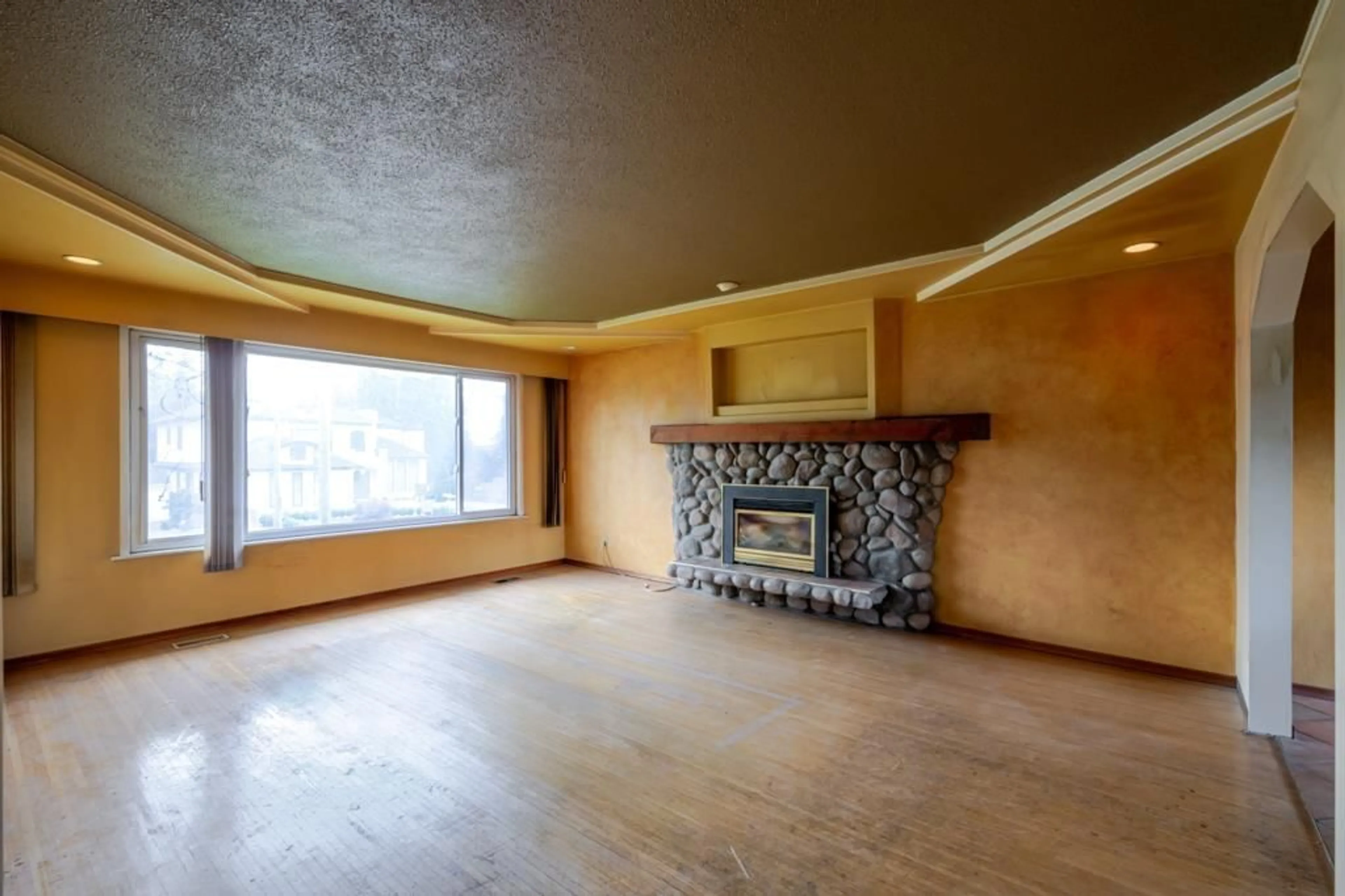 A pic of a room for 9810 121 STREET, Surrey British Columbia V3V4J8
