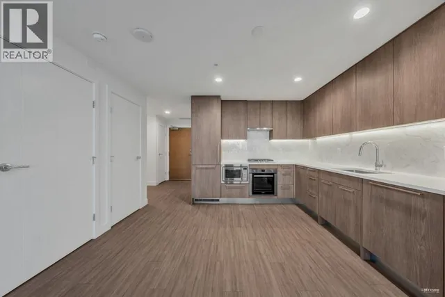 2302 - 6398 SILVER AVENUE, Burnaby 4
