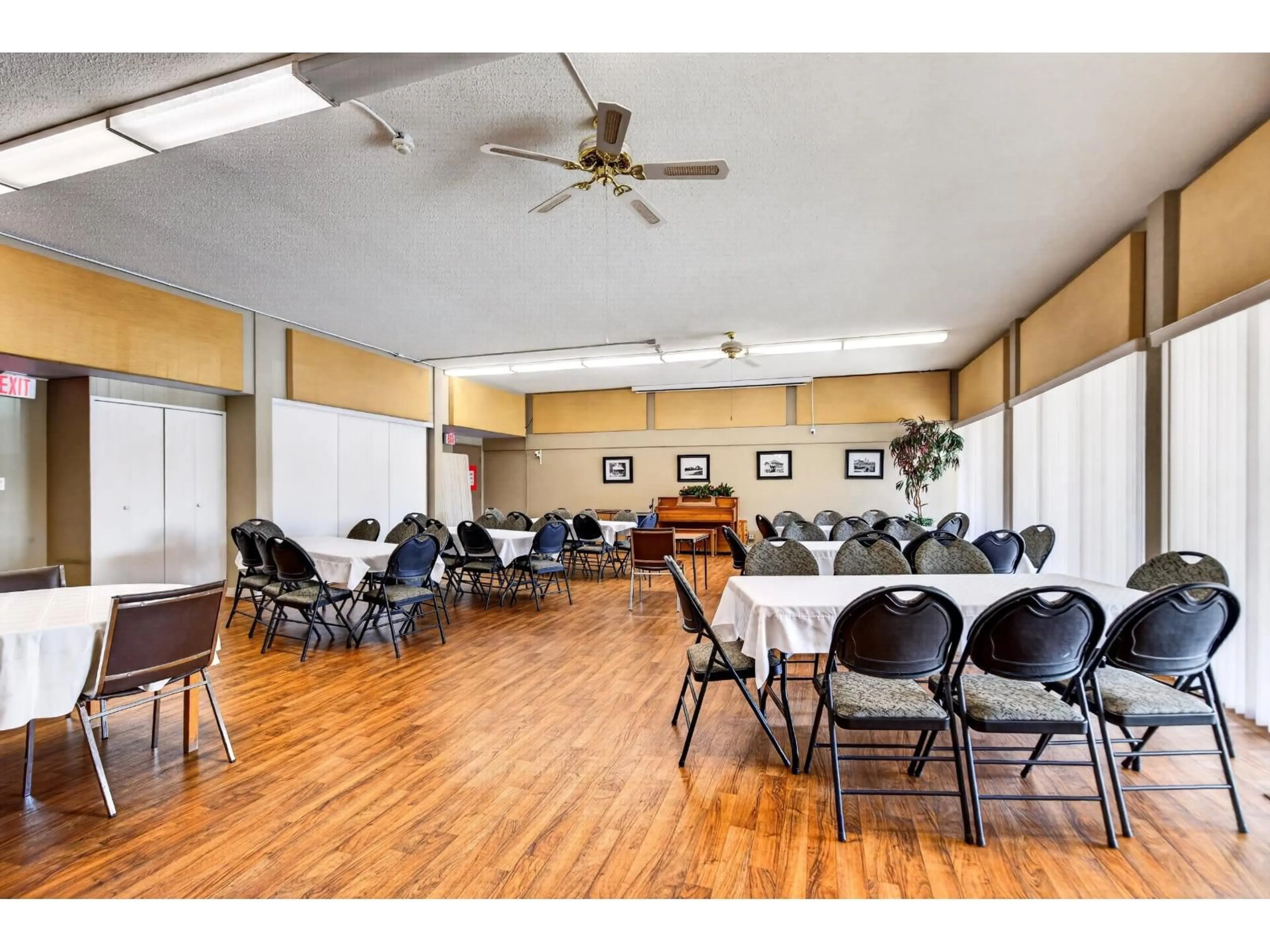 Unknown for 705 - 31955 OLD YALE ROAD, Abbotsford British Columbia V2T4N1