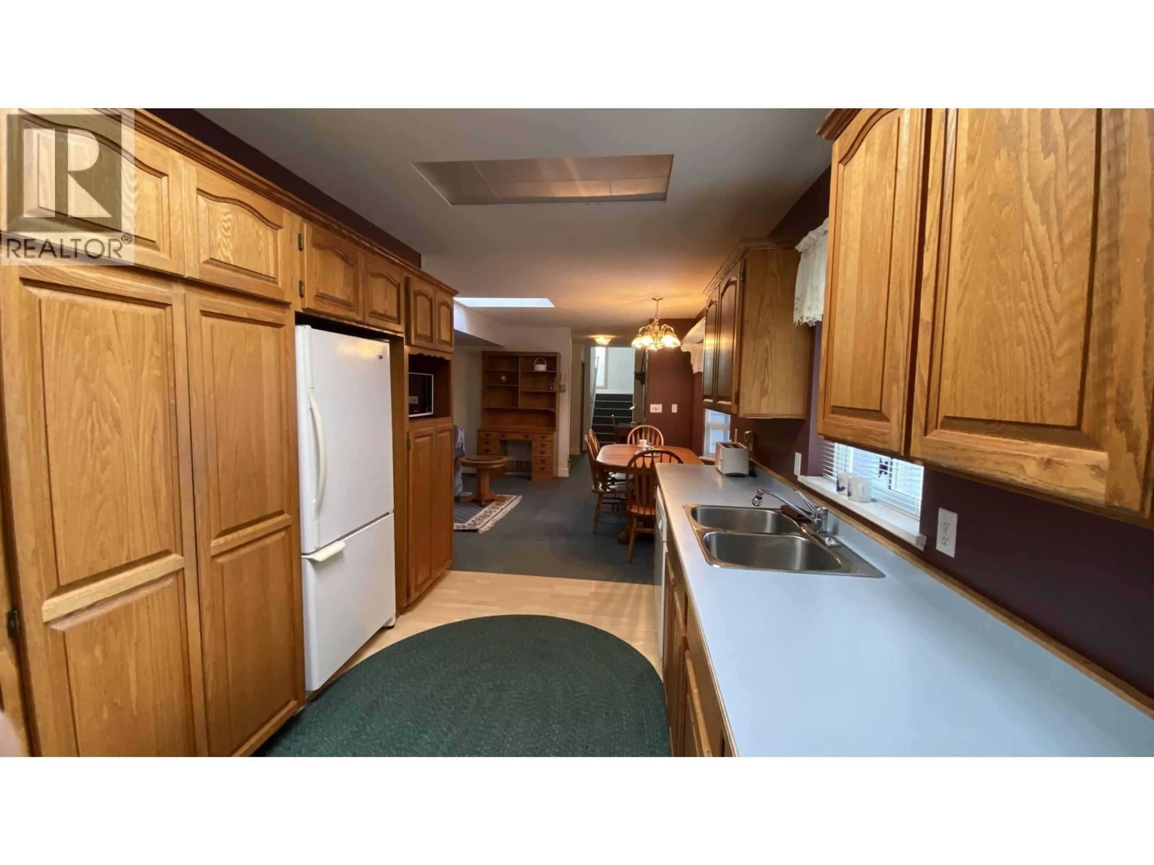 Standard kitchen, unknown for 7740 BLUNDELL ROAD, Richmond British Columbia V6Y1J4