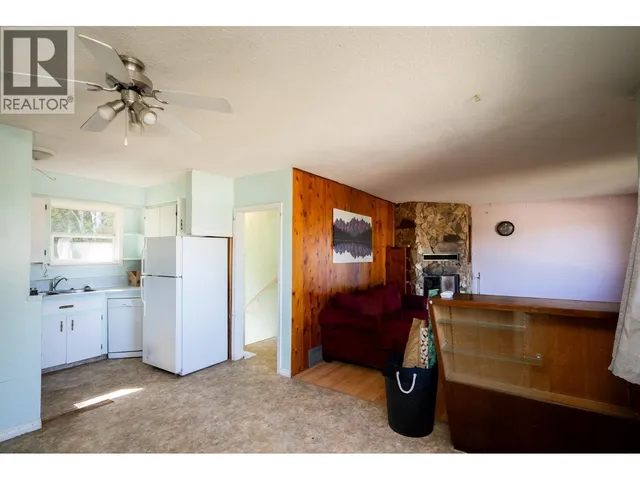 2843 GOGOLIN ROAD, Prince George 4