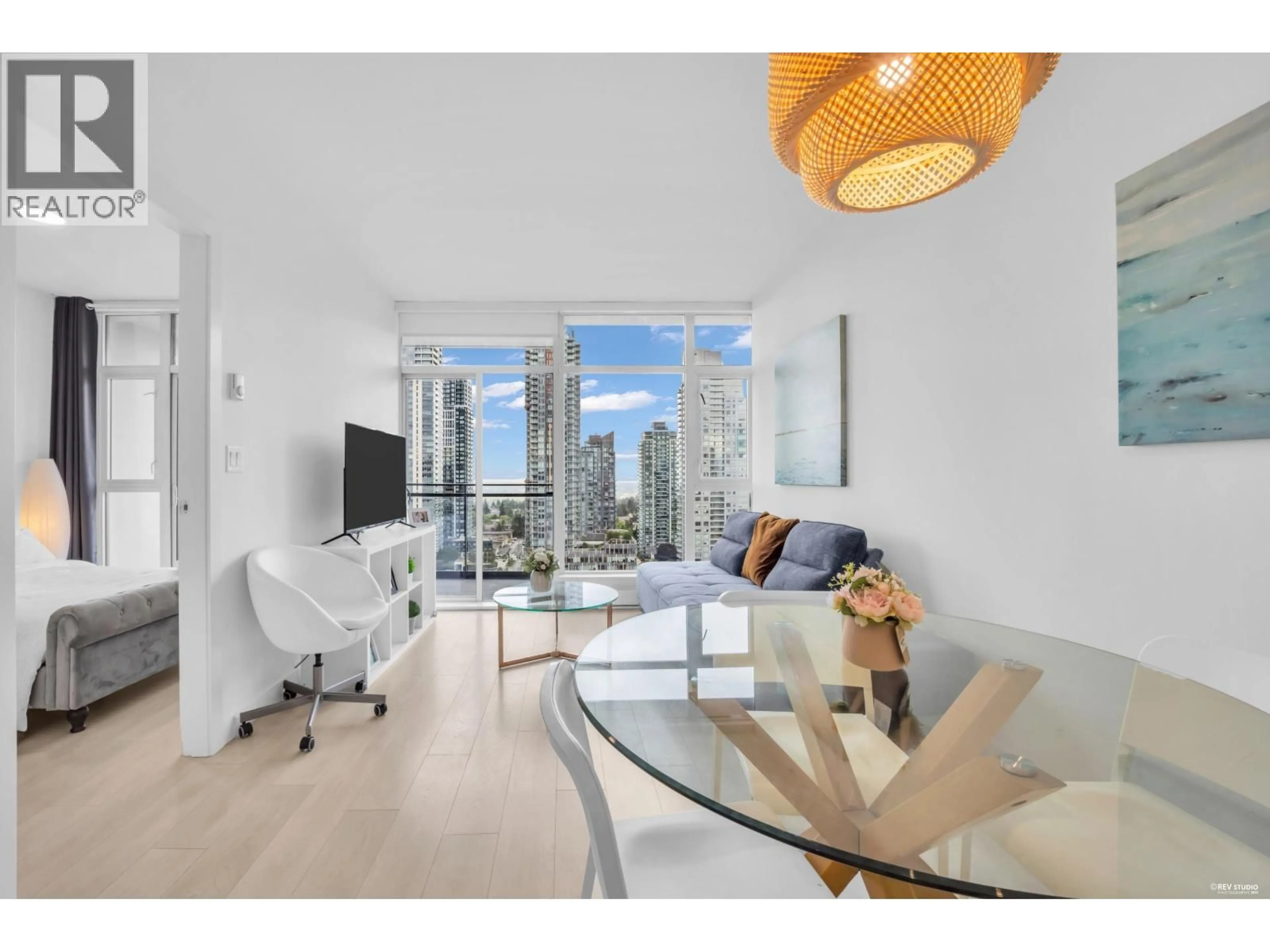Living room with furniture, wood/laminate floor for 2203 - 6098 STATION STREET, Burnaby British Columbia V5H0H4