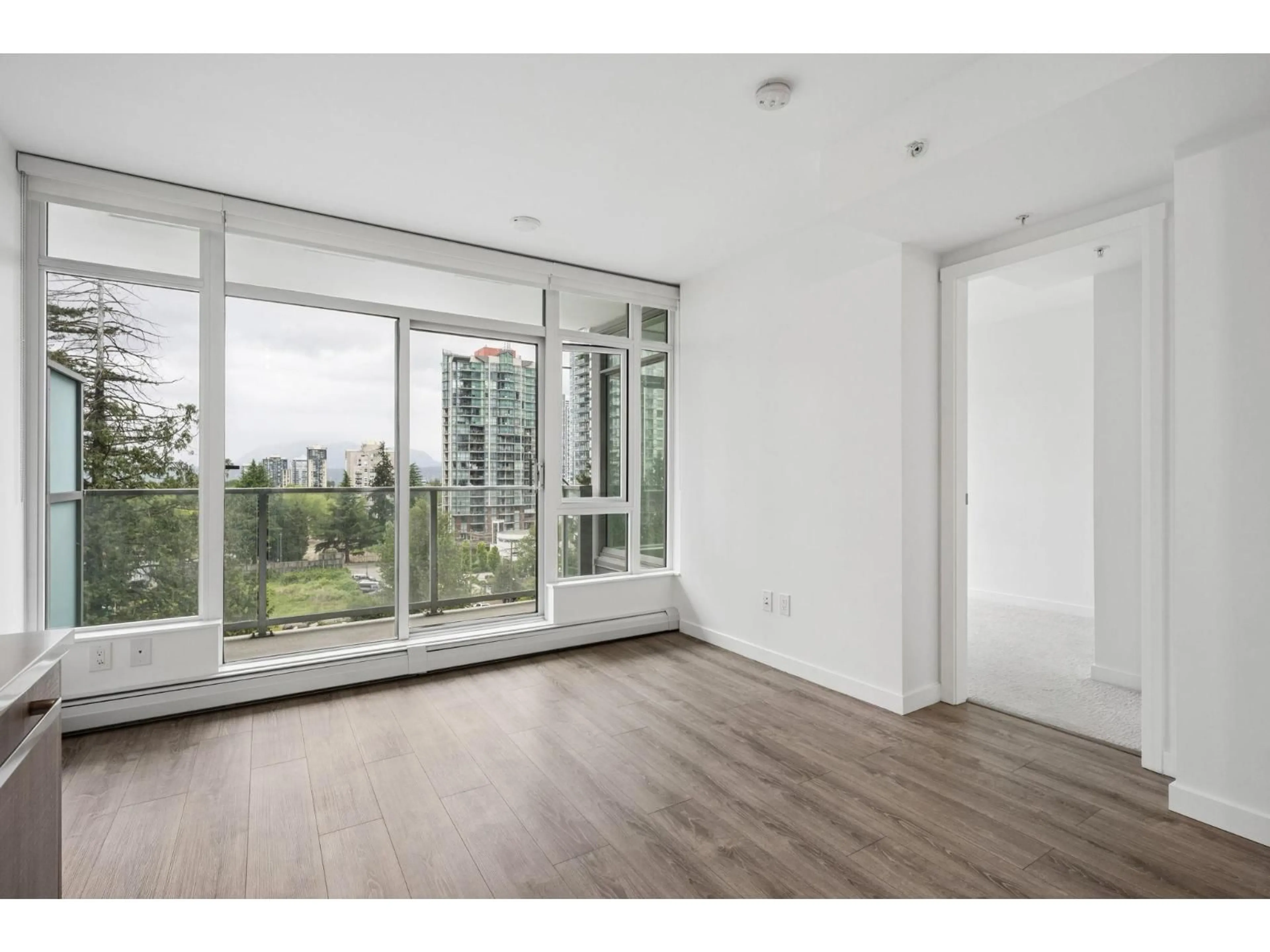 A pic of a room for 704 - 13350 CENTRAL AVENUE, Surrey British Columbia V3T0S1