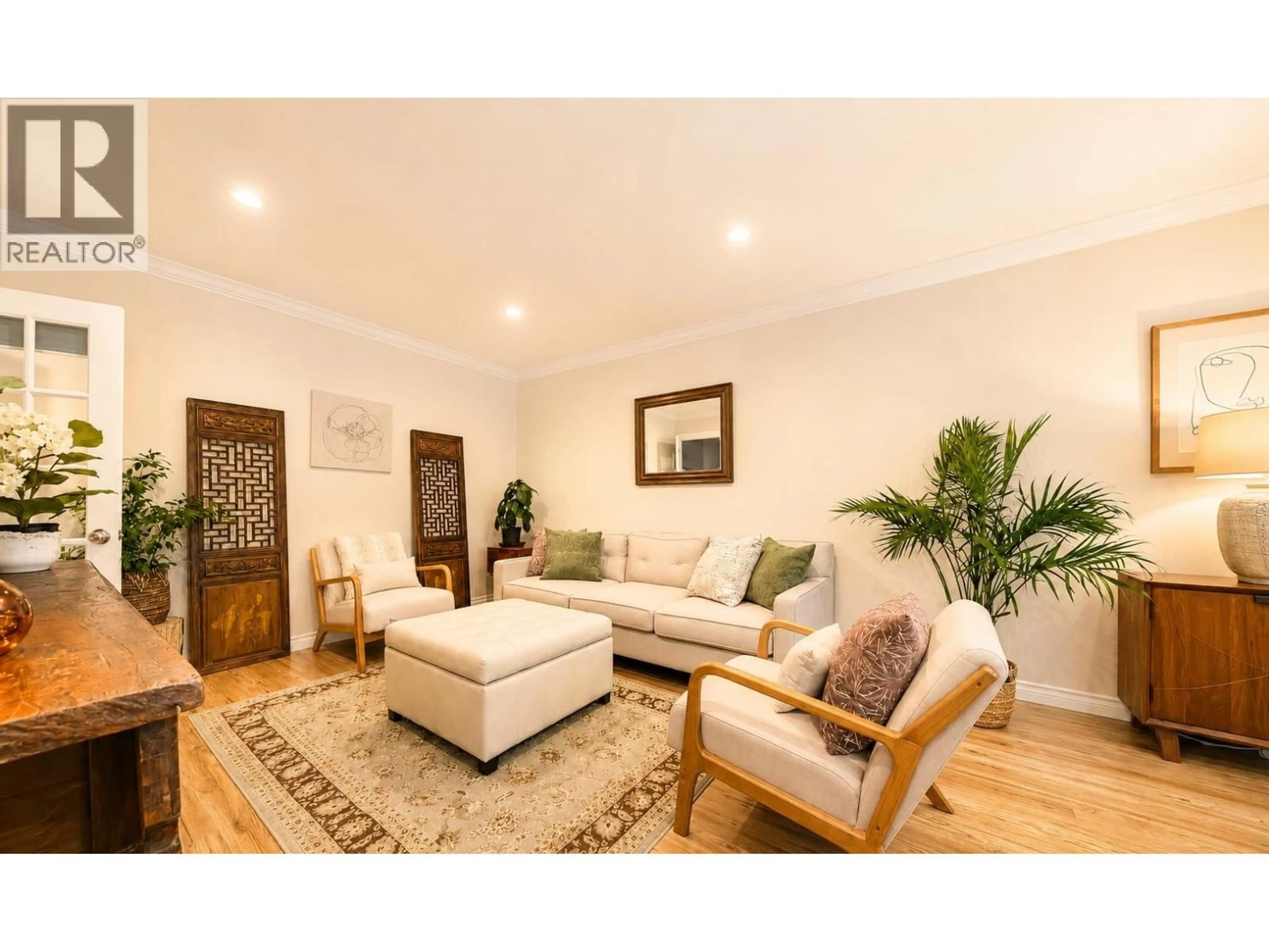 Living room with furniture, wood/laminate floor for 305 - 2430 POINT GREY ROAD, Vancouver British Columbia V6K1A2