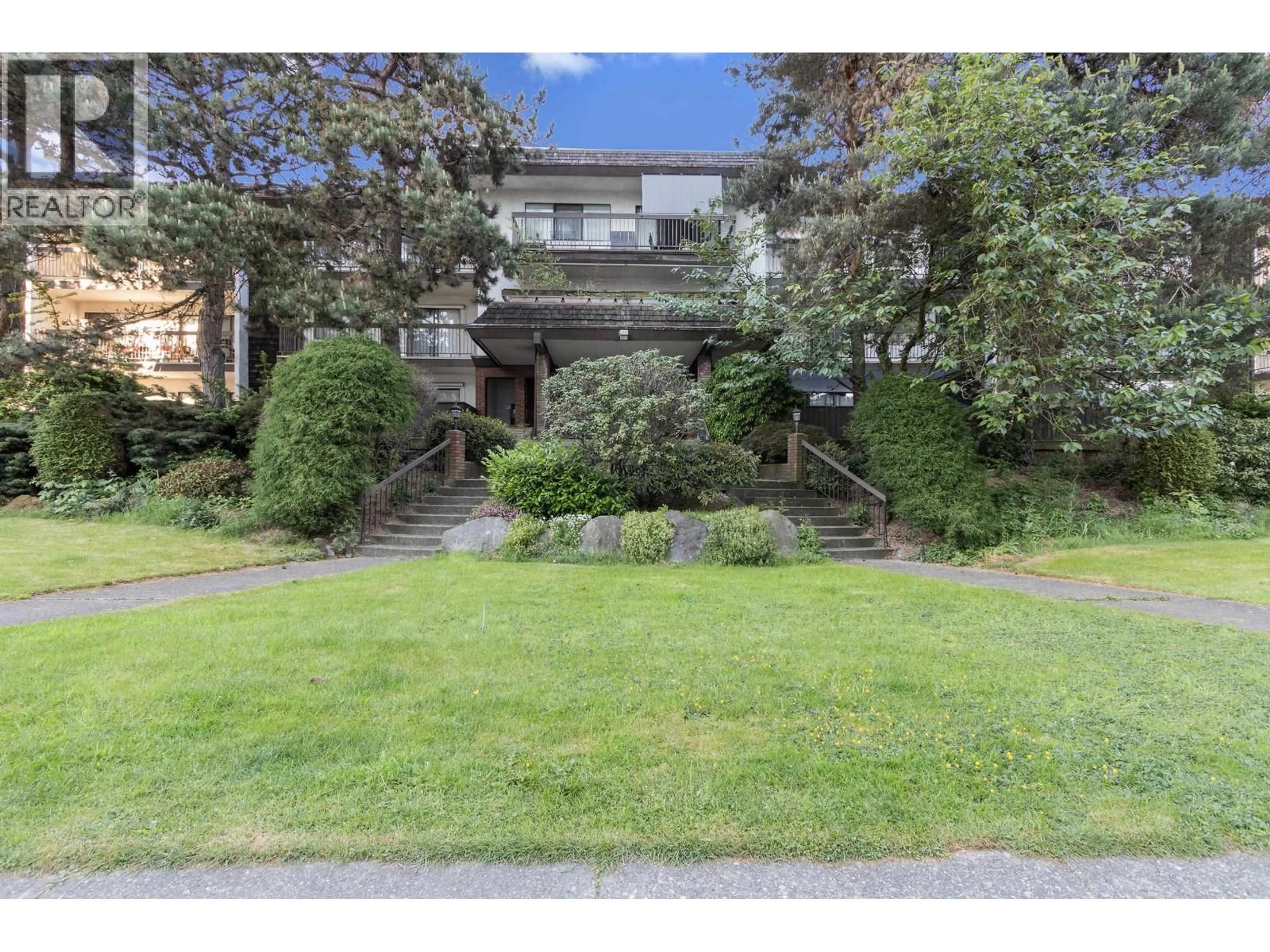Unknown for 105 - 6560 BUSWELL STREET, Richmond British Columbia V6Y2G7