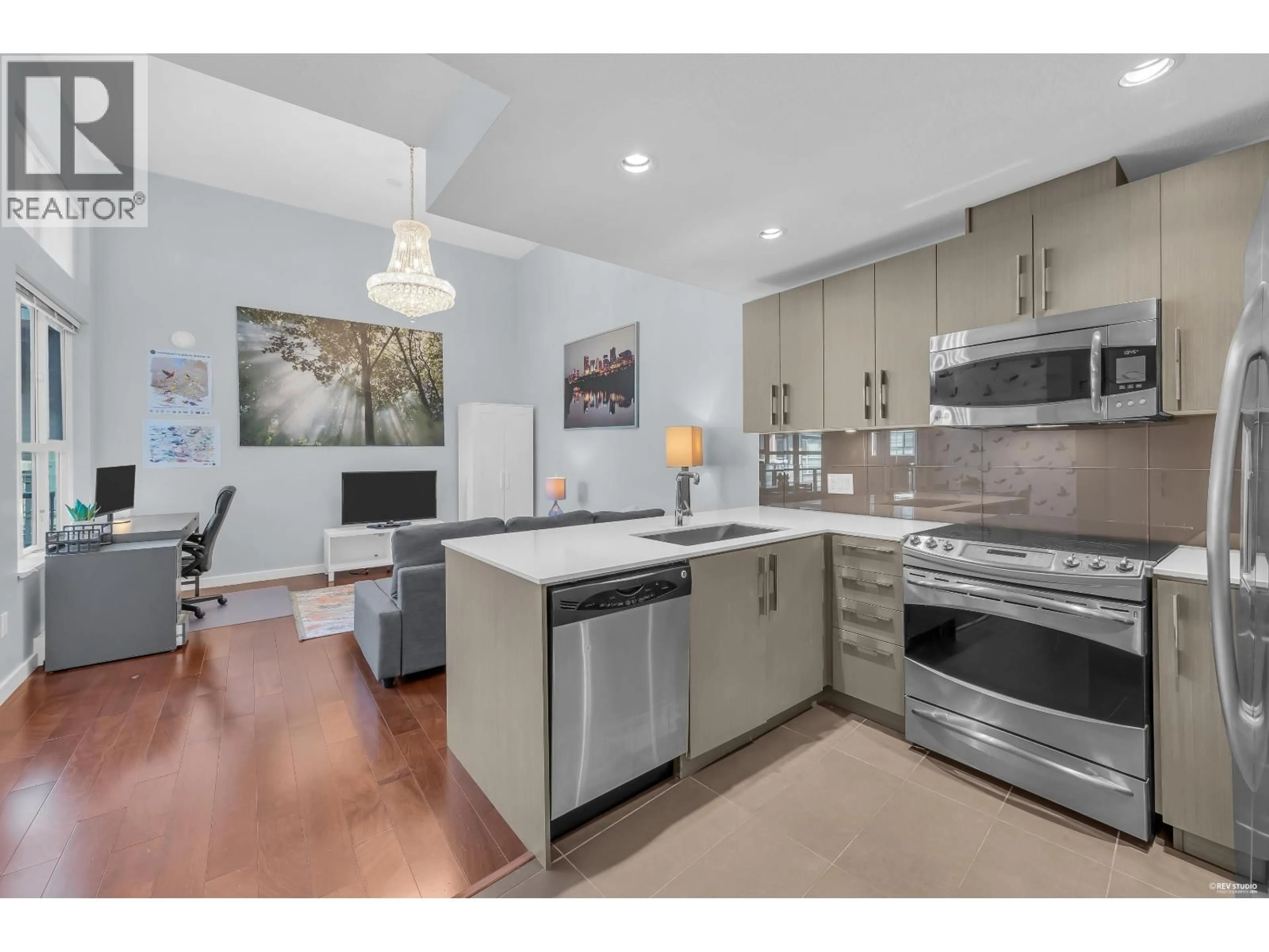 Open concept kitchen, unknown for PH 17 - 3479 WESBROOK MALL, Vancouver British Columbia V6S0B7