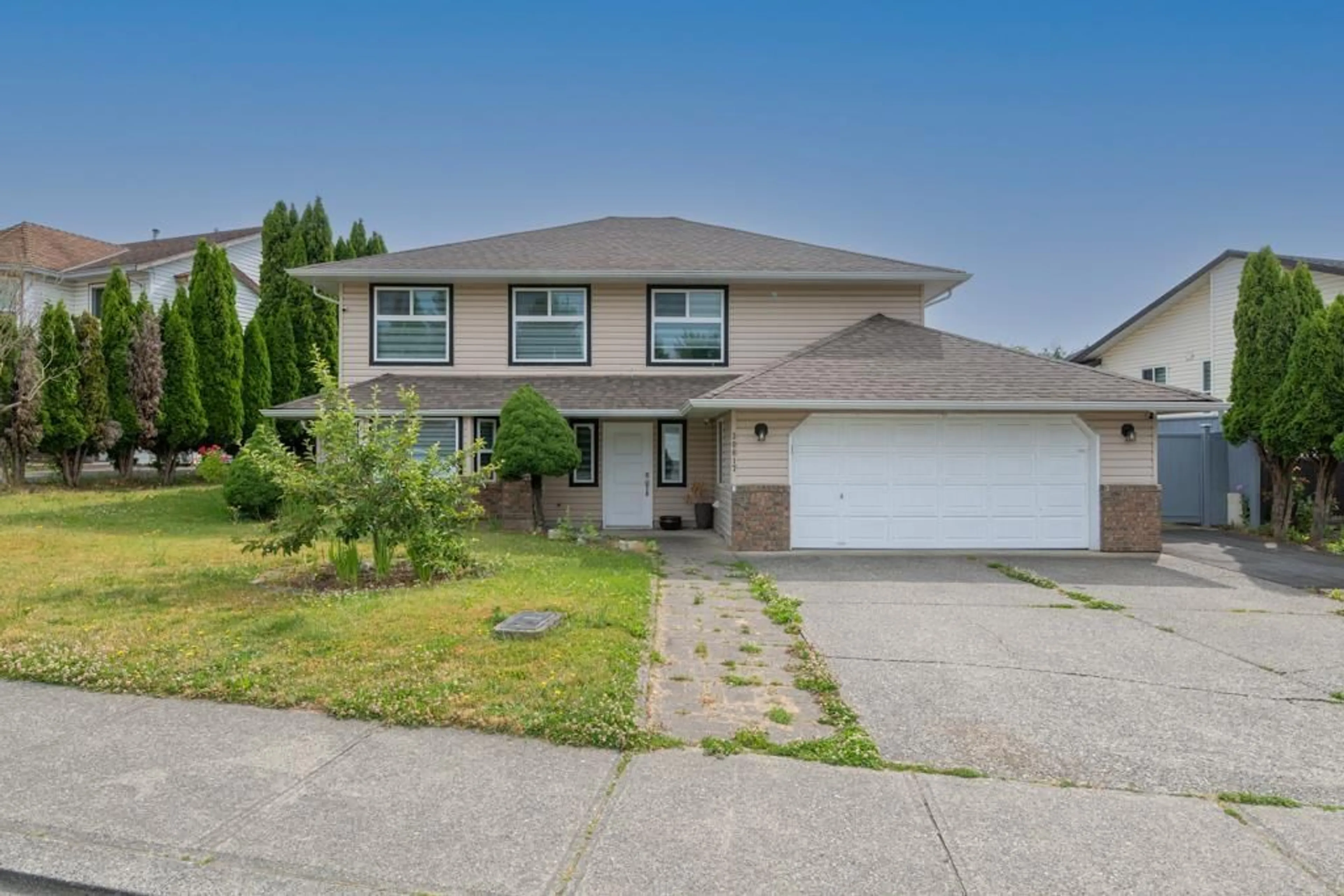 Home with vinyl exterior material, street for 30617 CURLEW DRIVE, Abbotsford British Columbia V2T5J3