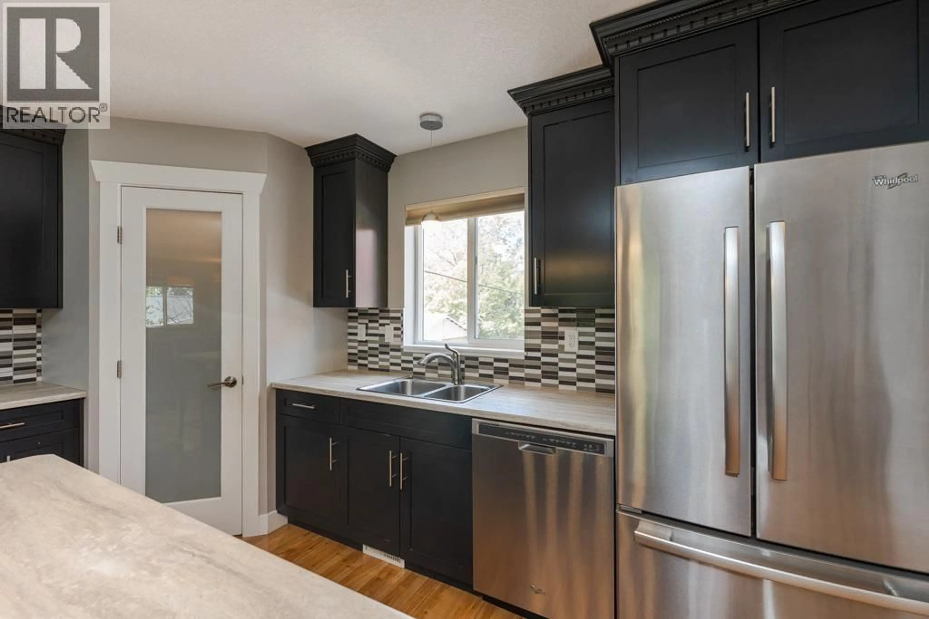 Contemporary kitchen, unknown for 104 - 1693 7TH AVENUE, Prince George British Columbia V2L0C1